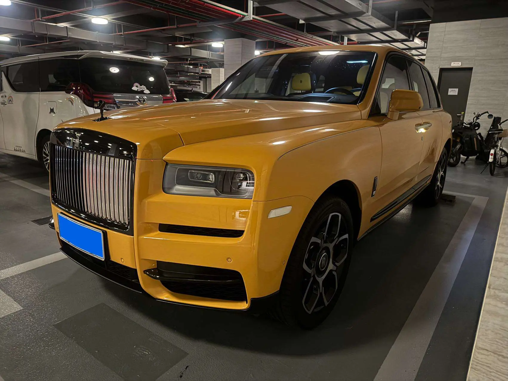 Rolls Royce Cullinan