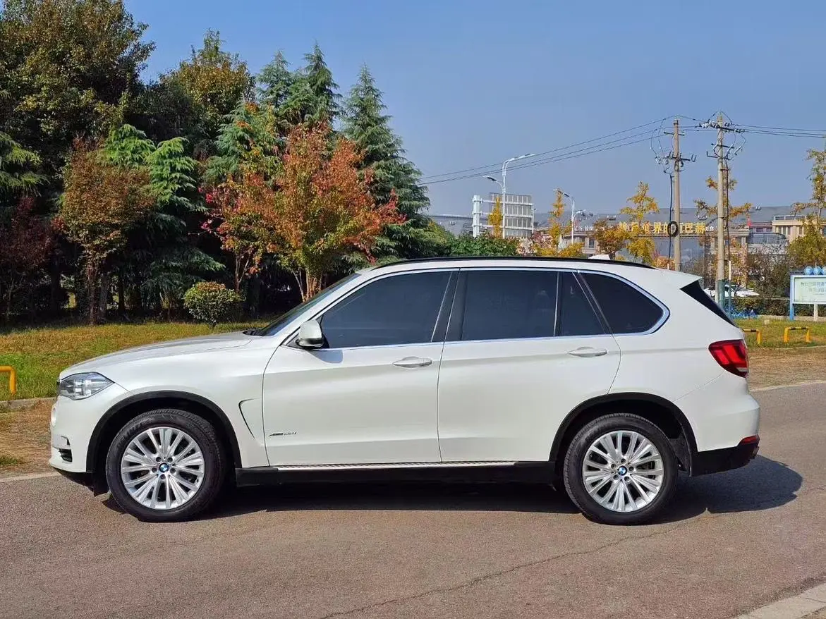 BMW X5 (imported)