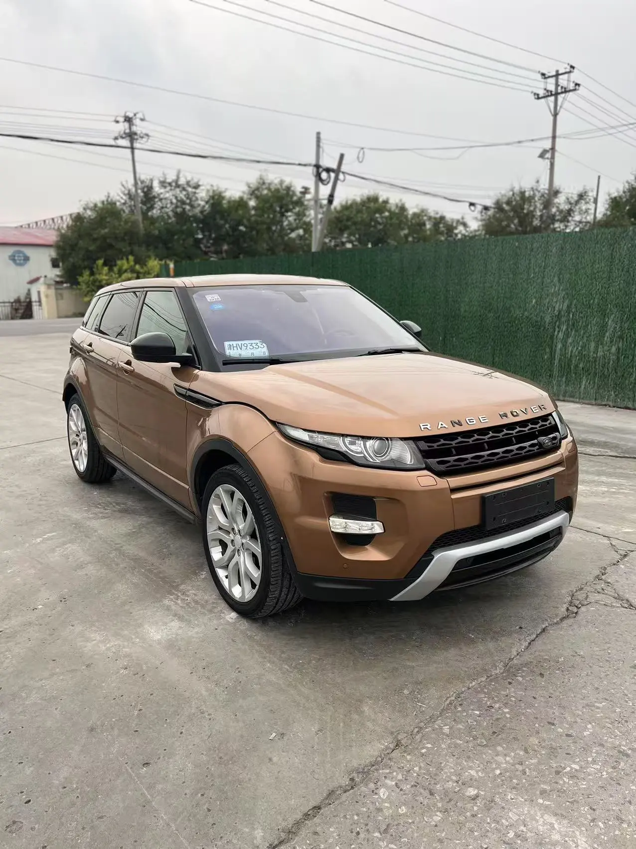 Land Rover Range Rover Evoque (imported)