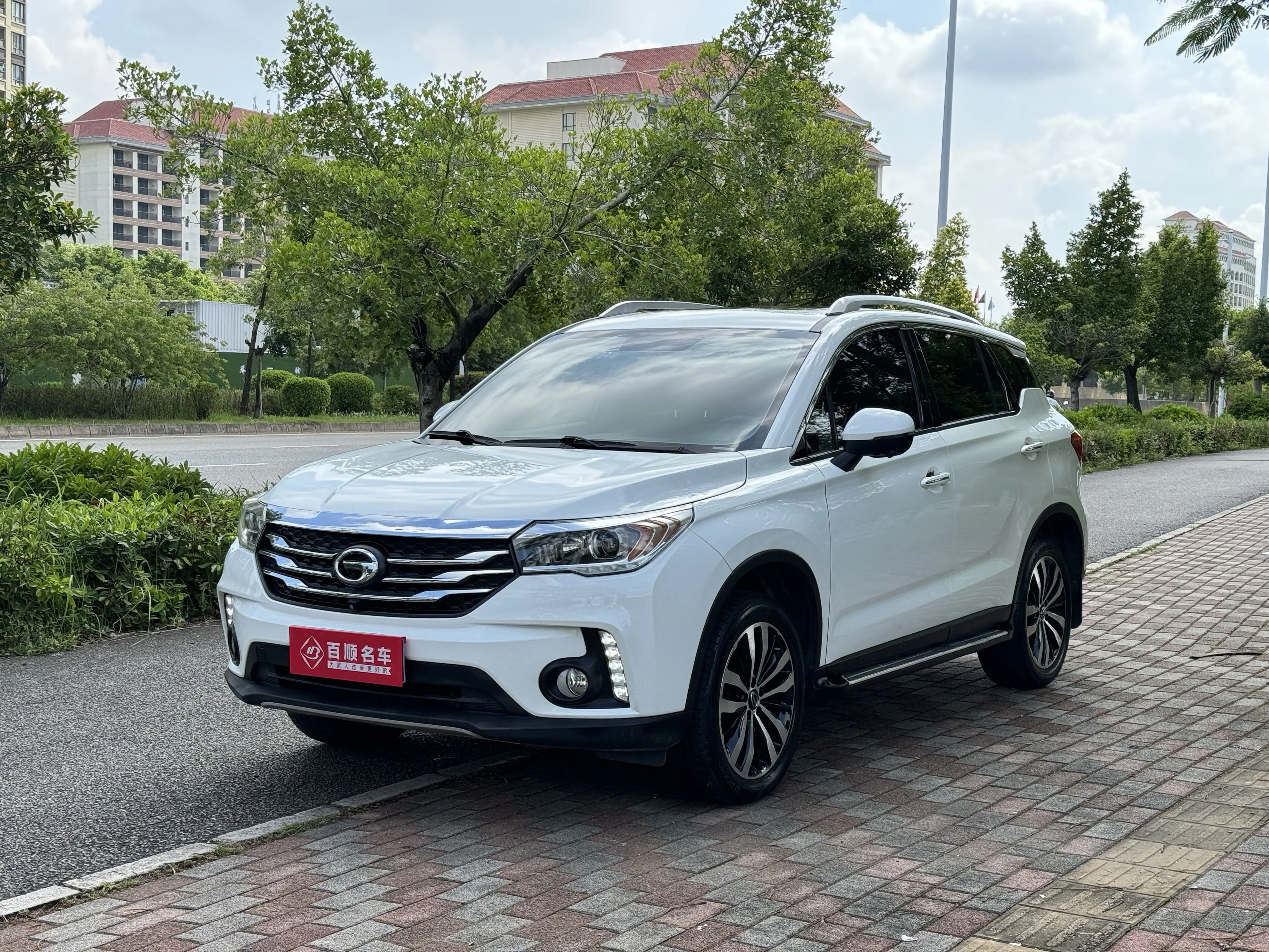 GAC Trumpchi GS4