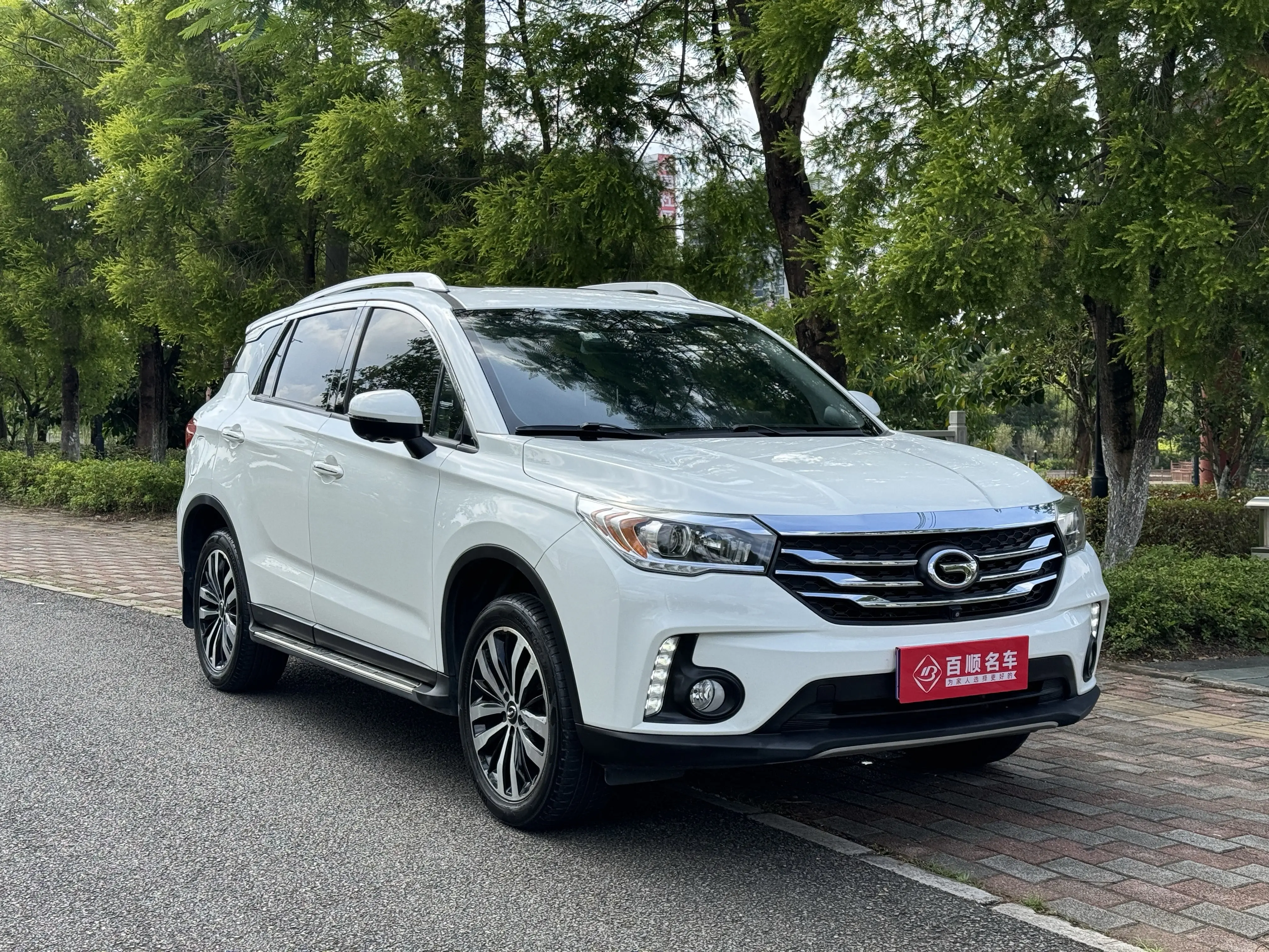 GAC Trumpchi GS4