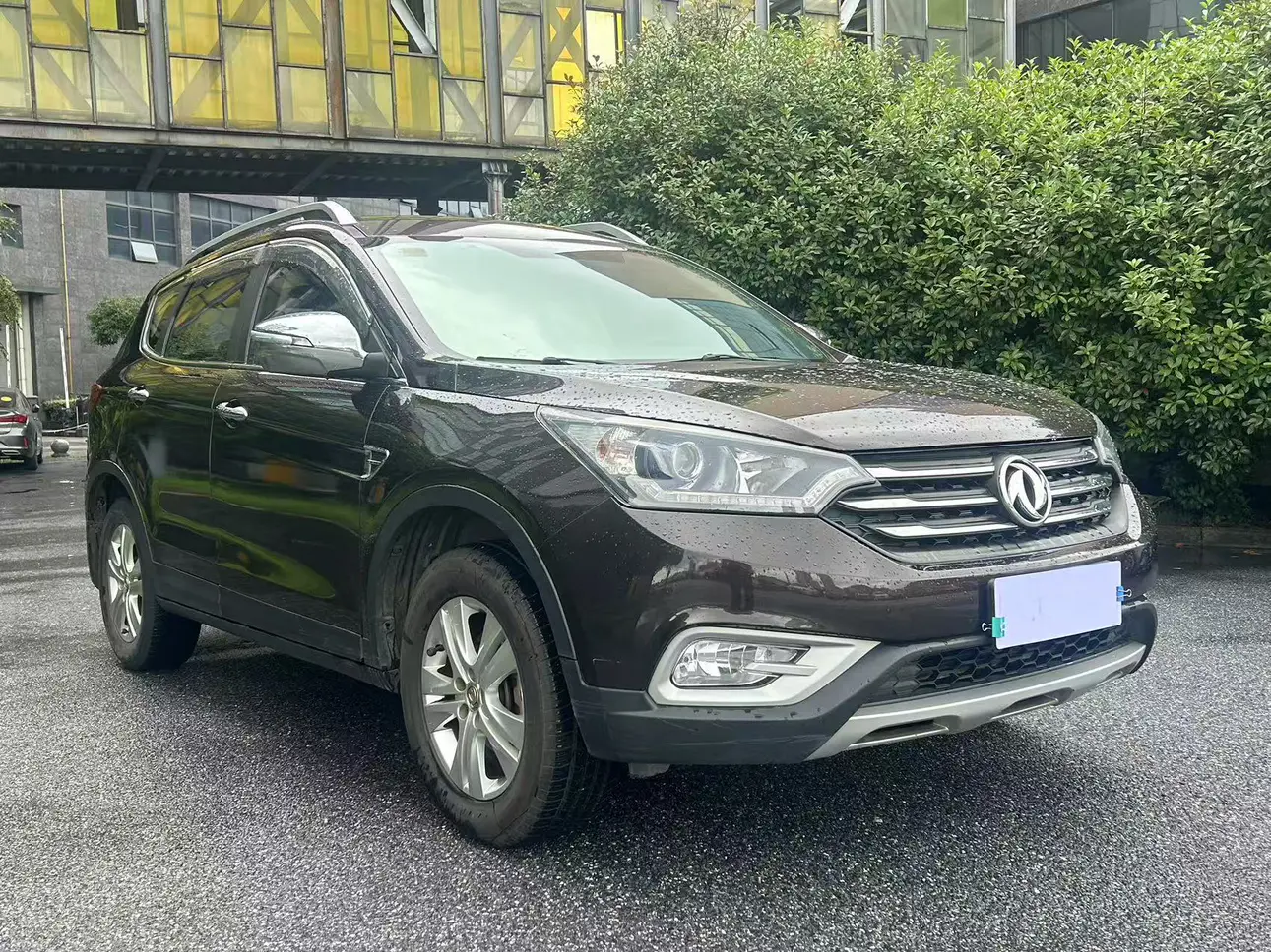 Dongfeng Fengshen AX7