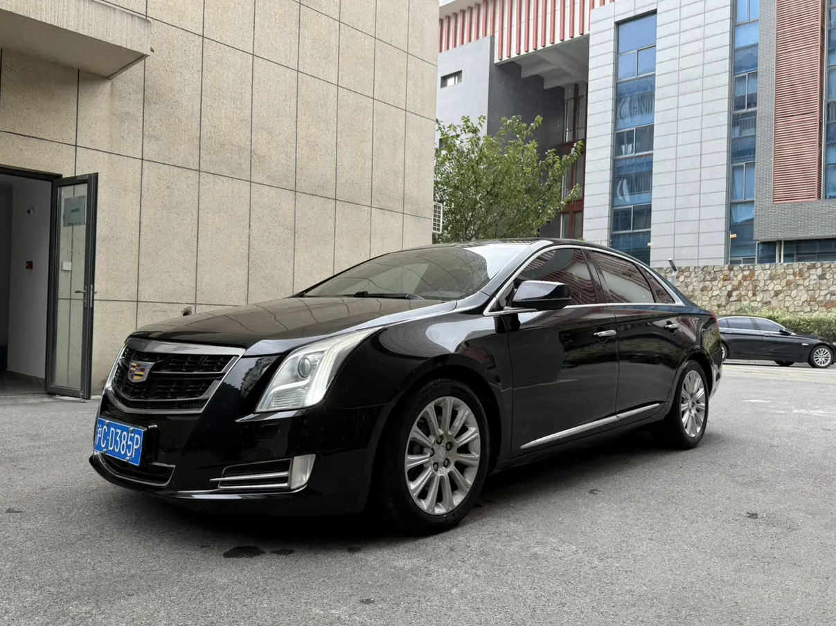Cadillac XTS