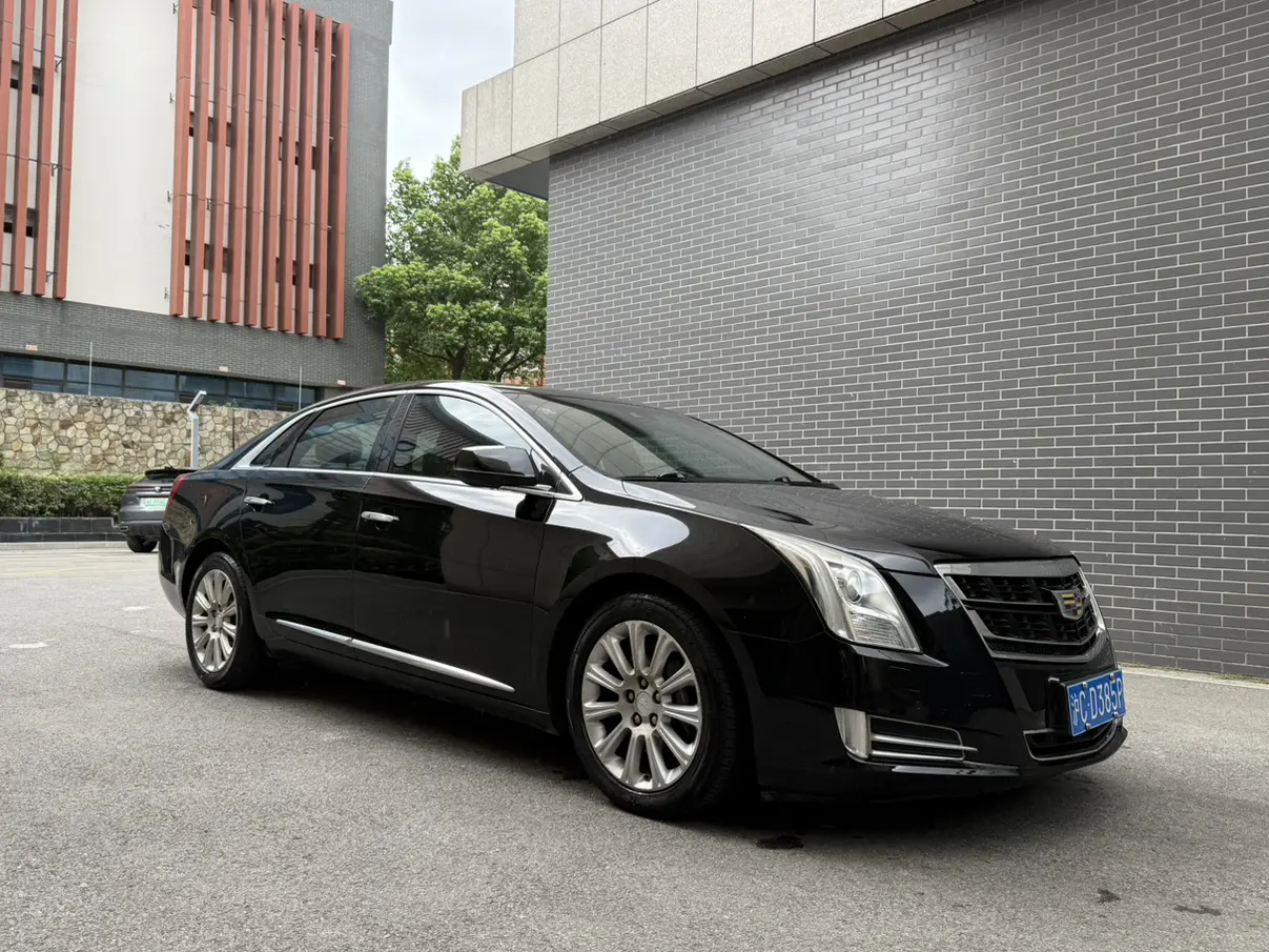 Cadillac XTS