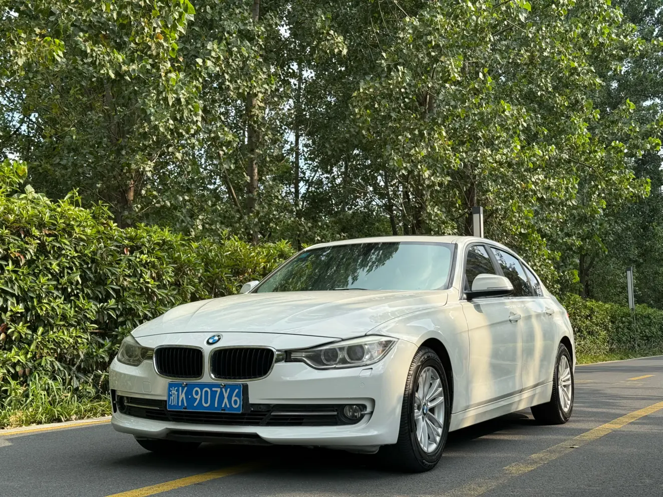 BMW 3 Series  из Китая