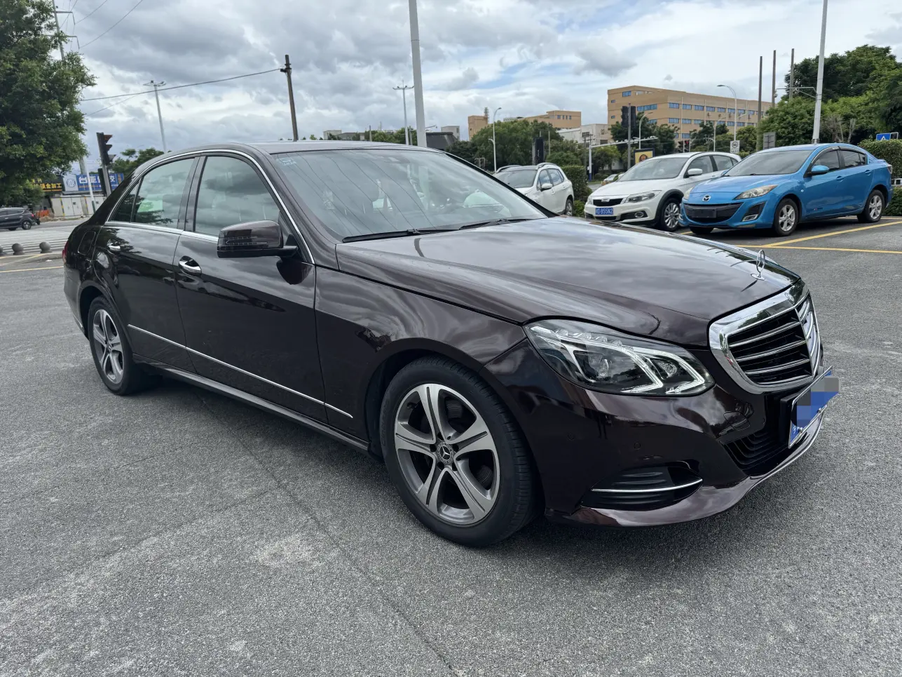Mercedes-Benz E-Class (imported)
