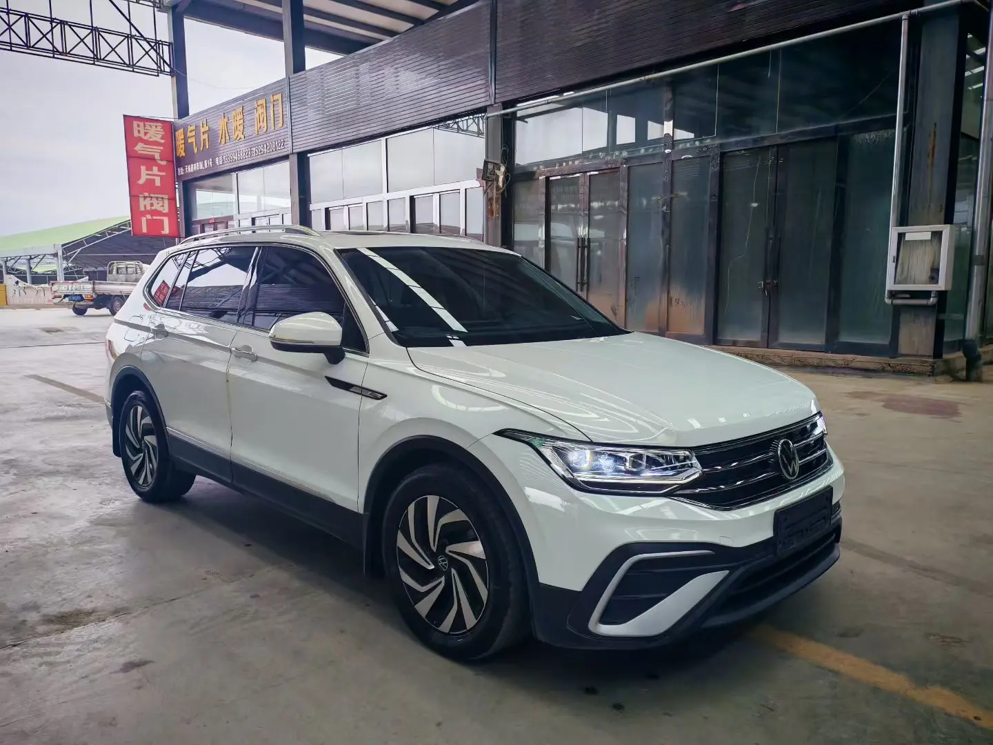 Volkswagen Tiguan L