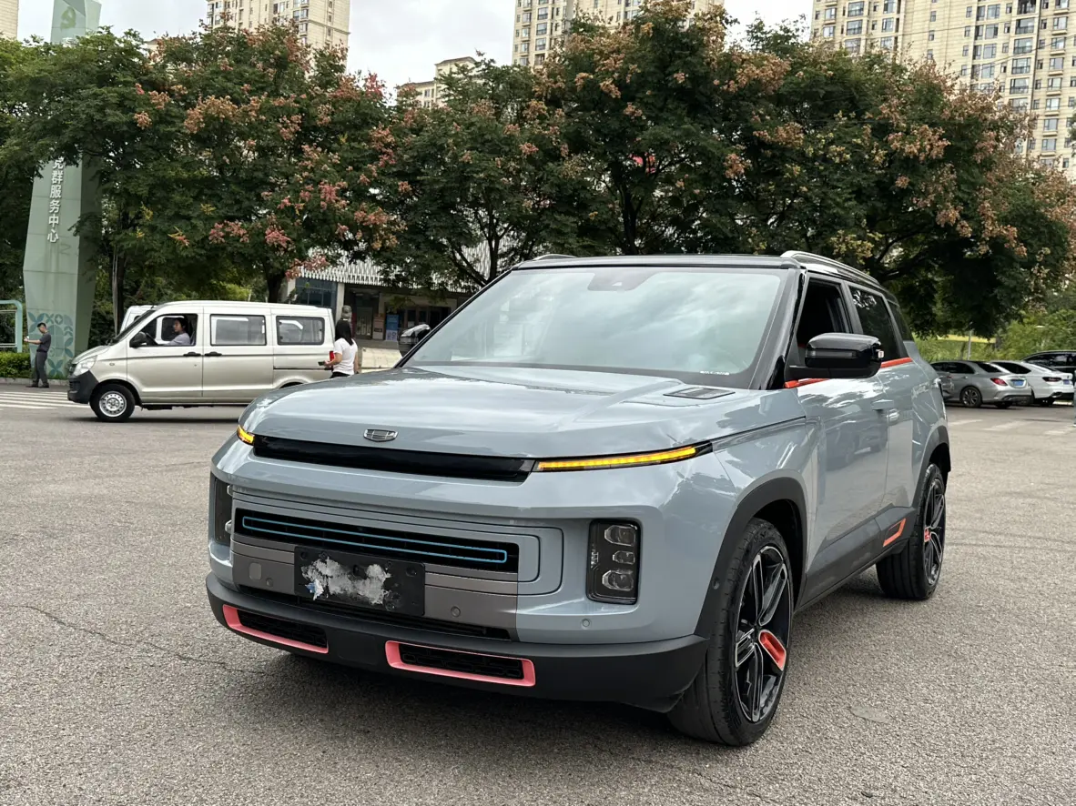 Ж Купить автомобиль Geely Jiaji PHEV (Geely Jiaji PHEV) 2021 г