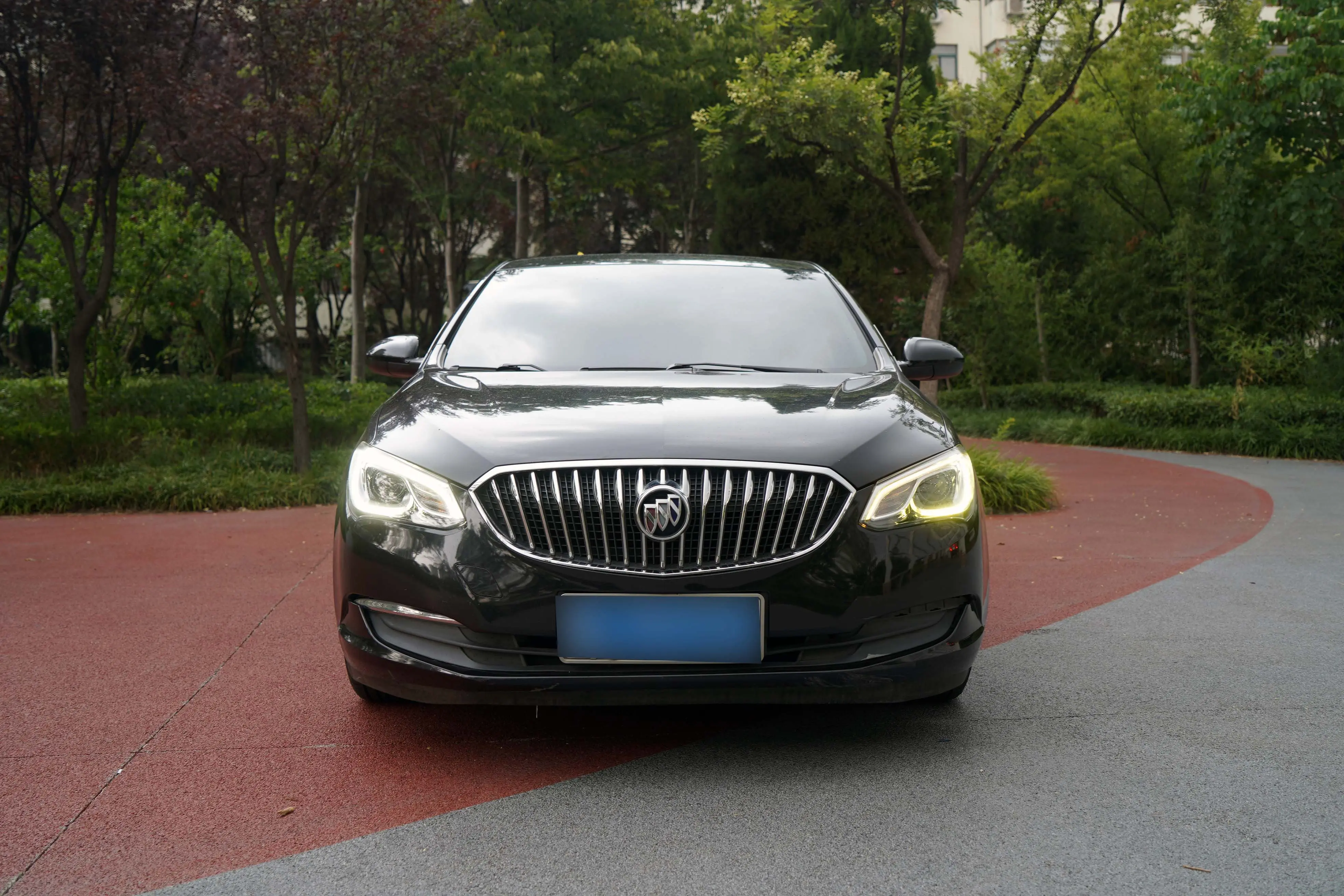 Buick Yinglang