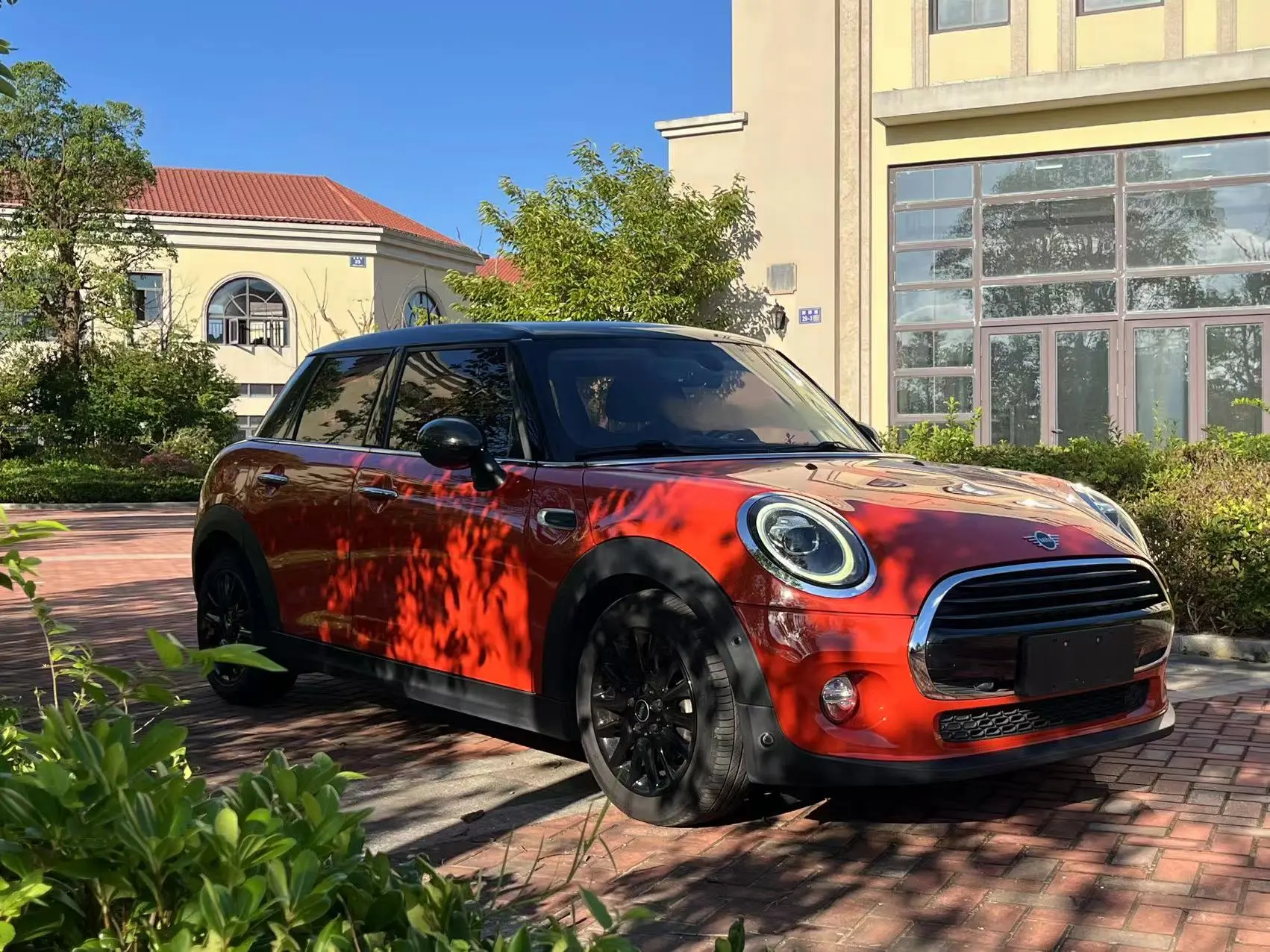 MINI MINI