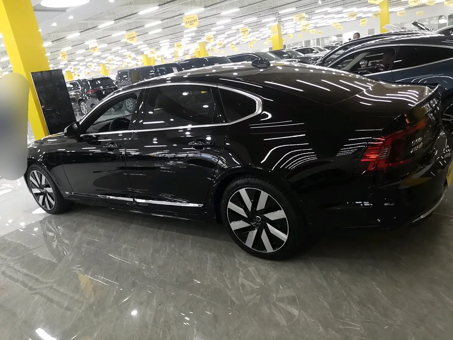 Volvo S90 PHEV