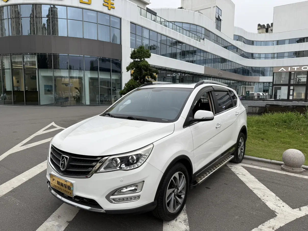 Baojun 560
