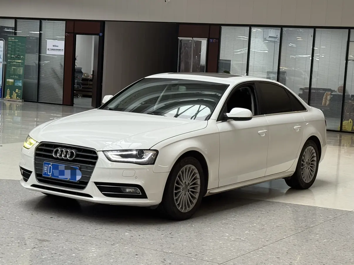 Audi A4L  из Китая