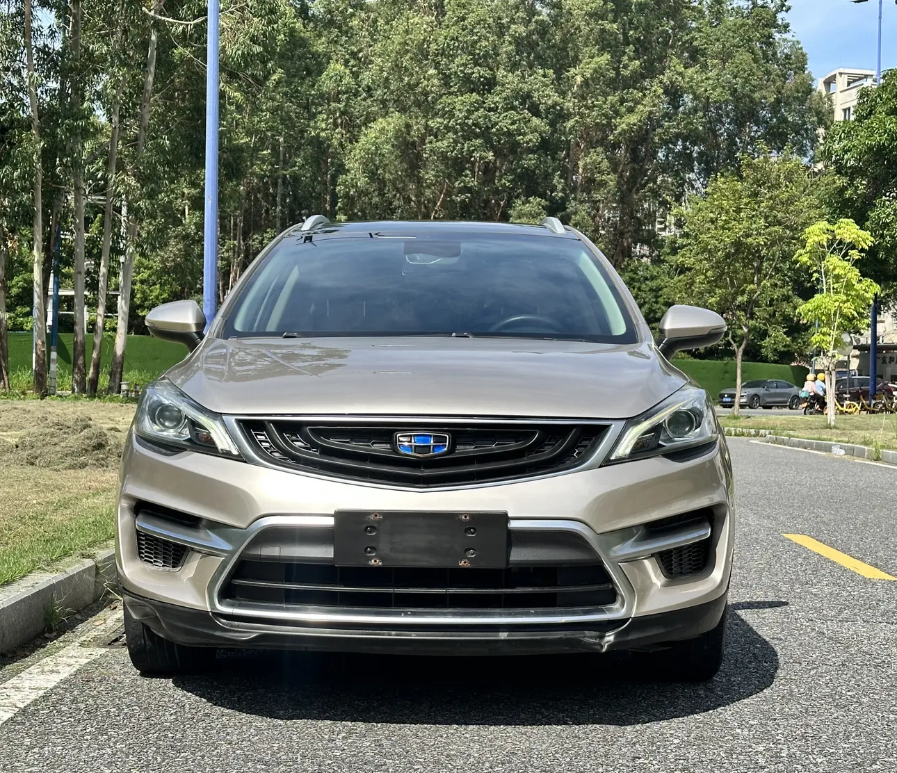 Geely Emgrand GS