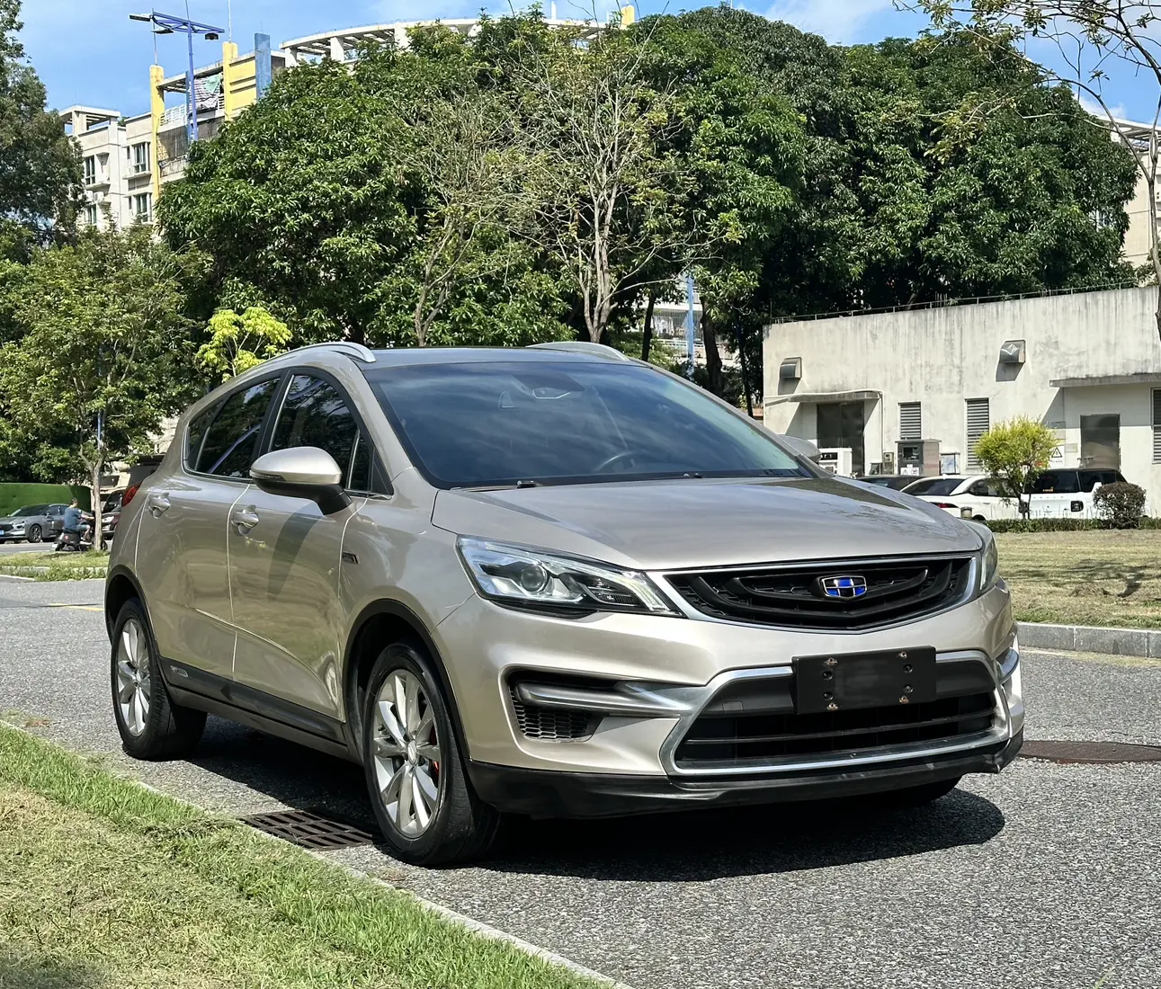 Geely Emgrand GS