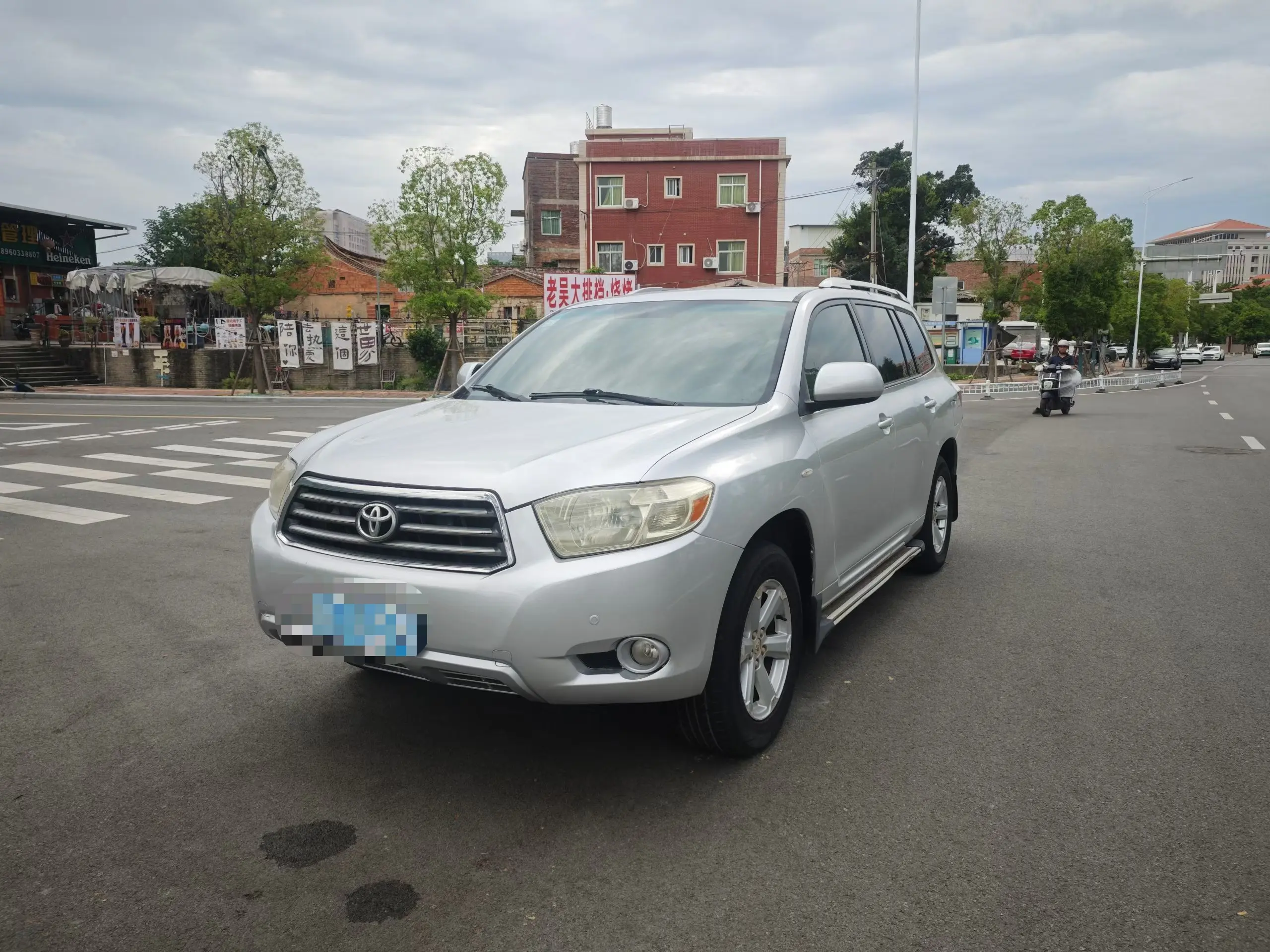 Toyota Highlander  из Китая
