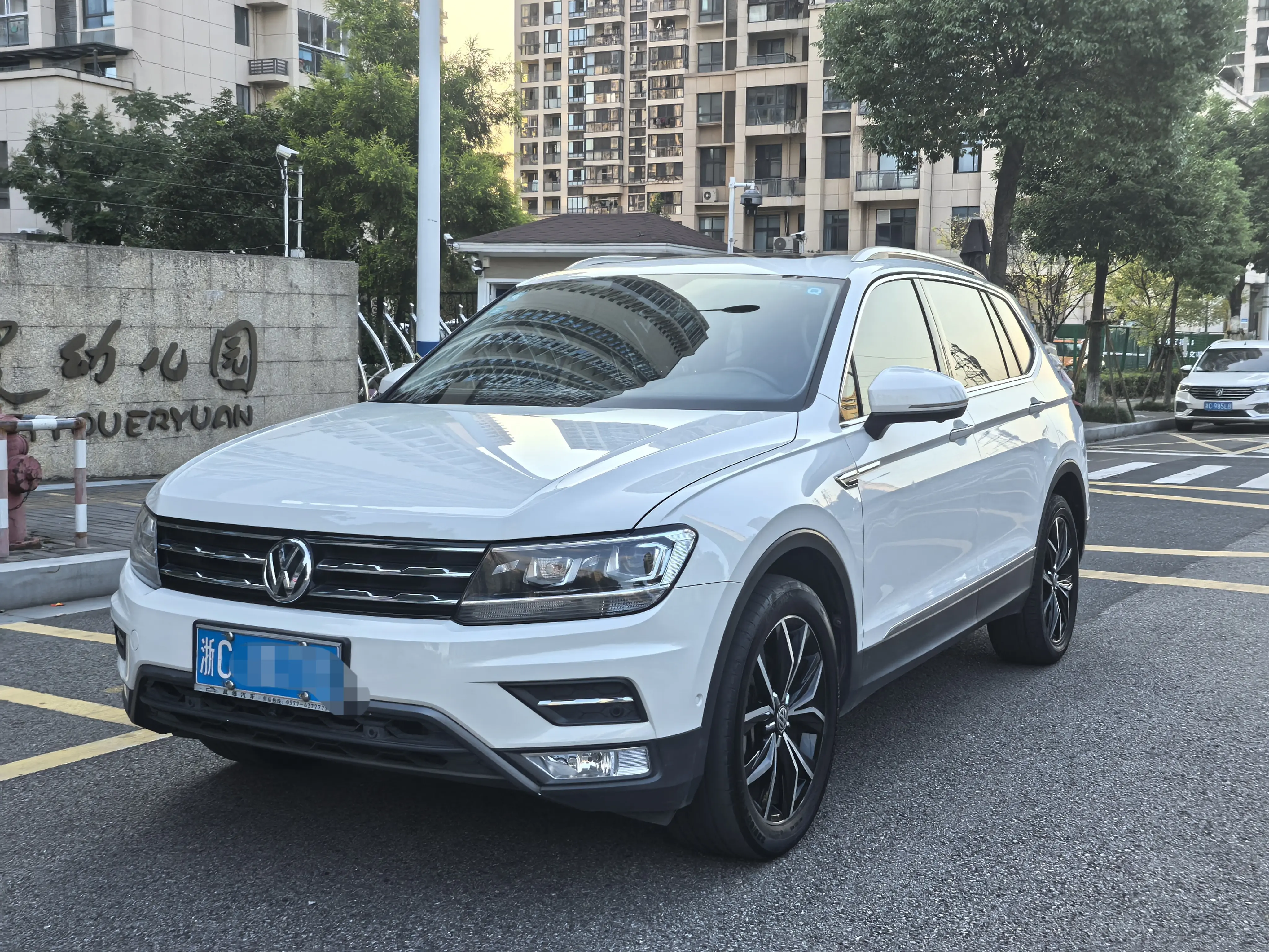 Volkswagen Tiguan L