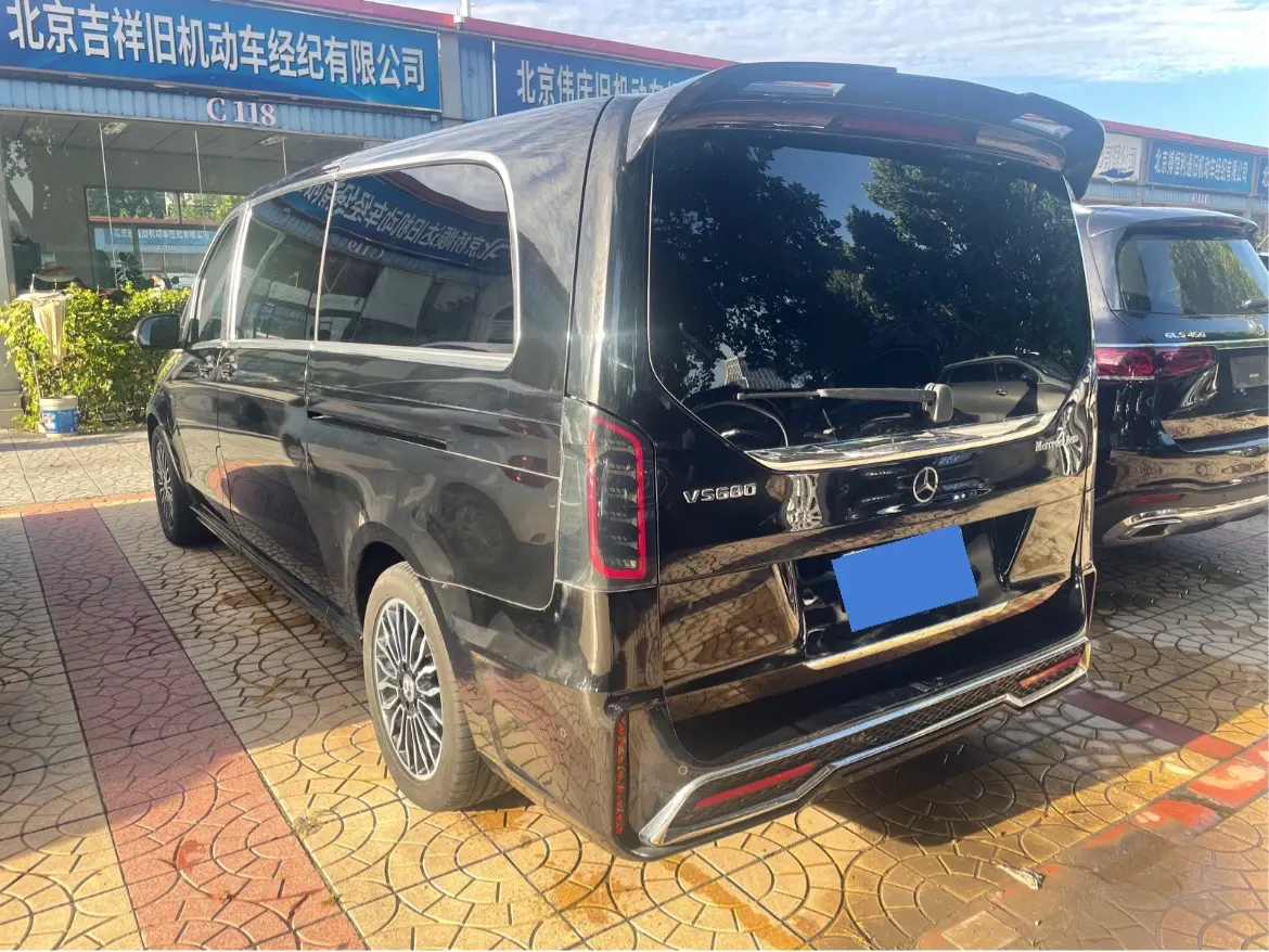 Mercedes-Benz Mercedes Benz V Class