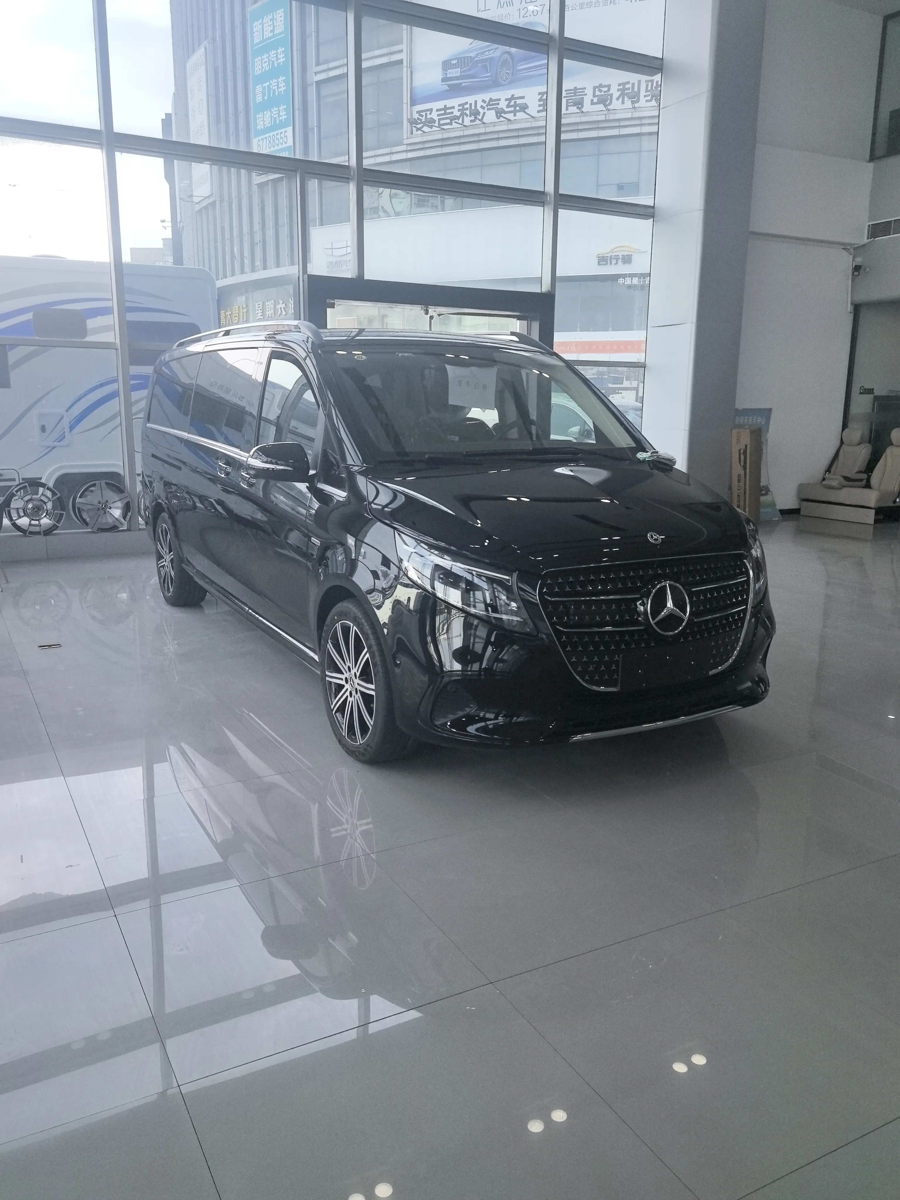 Mercedes-Benz Mercedes Benz V Class