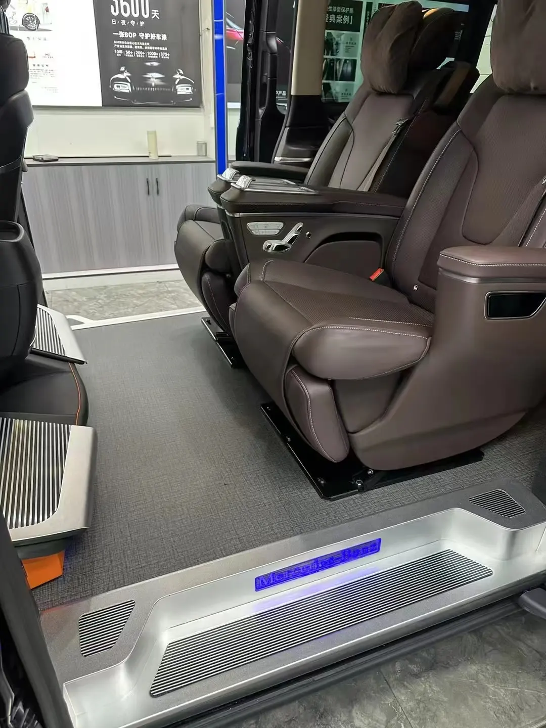 Mercedes-Benz Mercedes Benz V Class