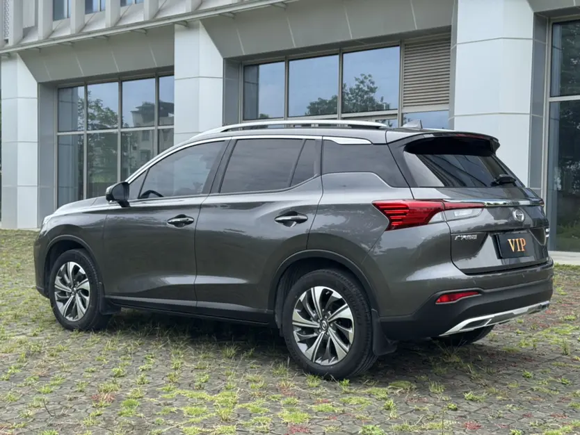 GAC Trumpchi GS4