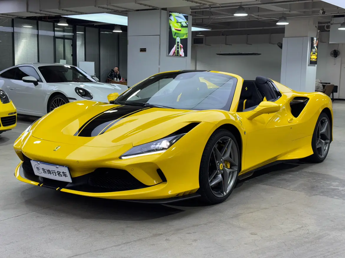 Ferrari F8  из Китая