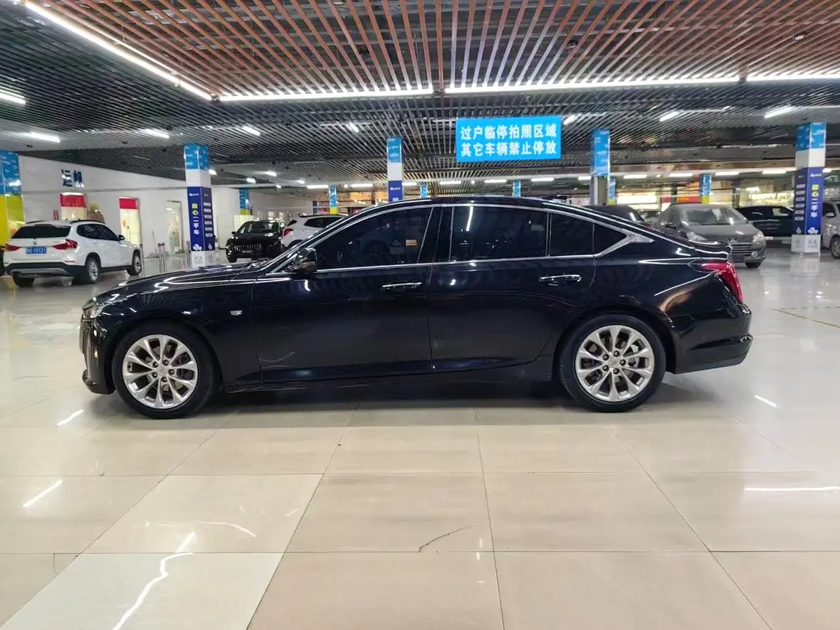 Cadillac CT5