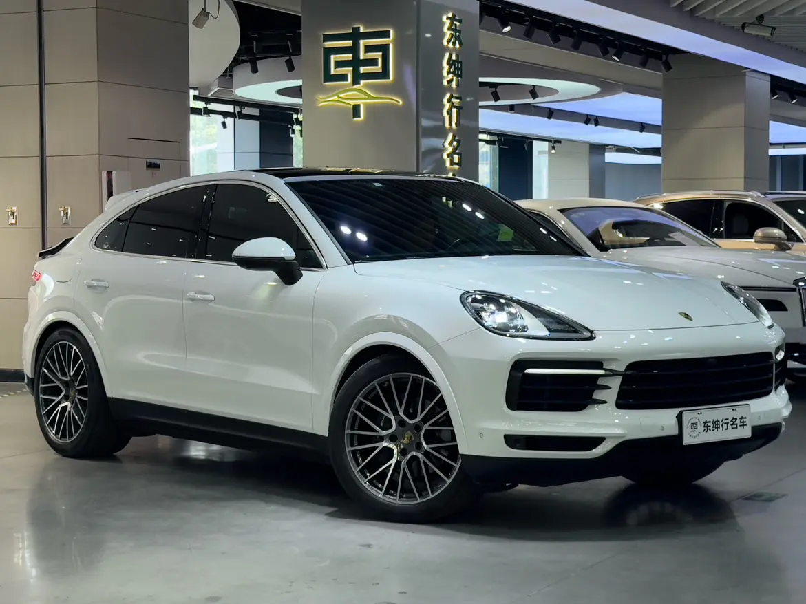 Porsche Cayenne Coupe
