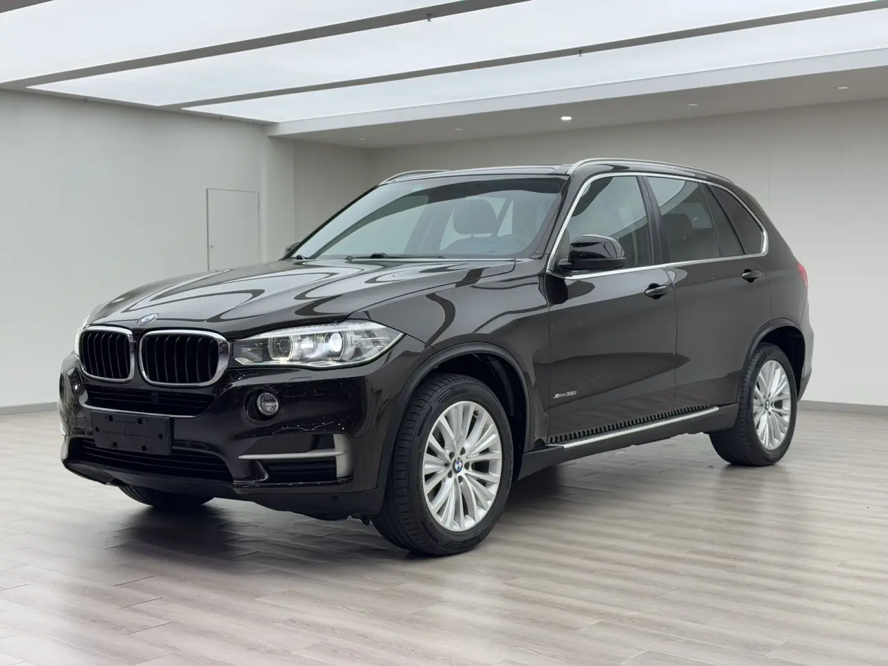 BMW X5 (imported)
