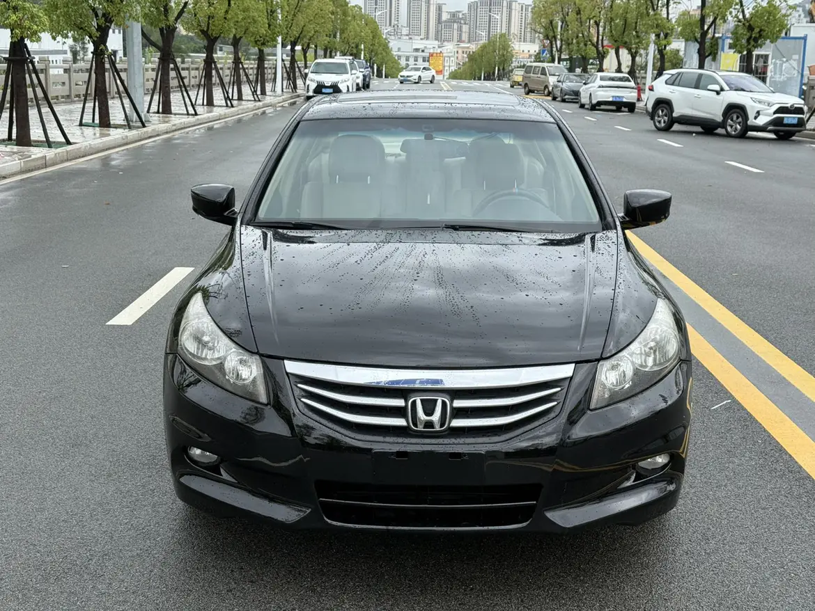 Honda Accord  из Китая