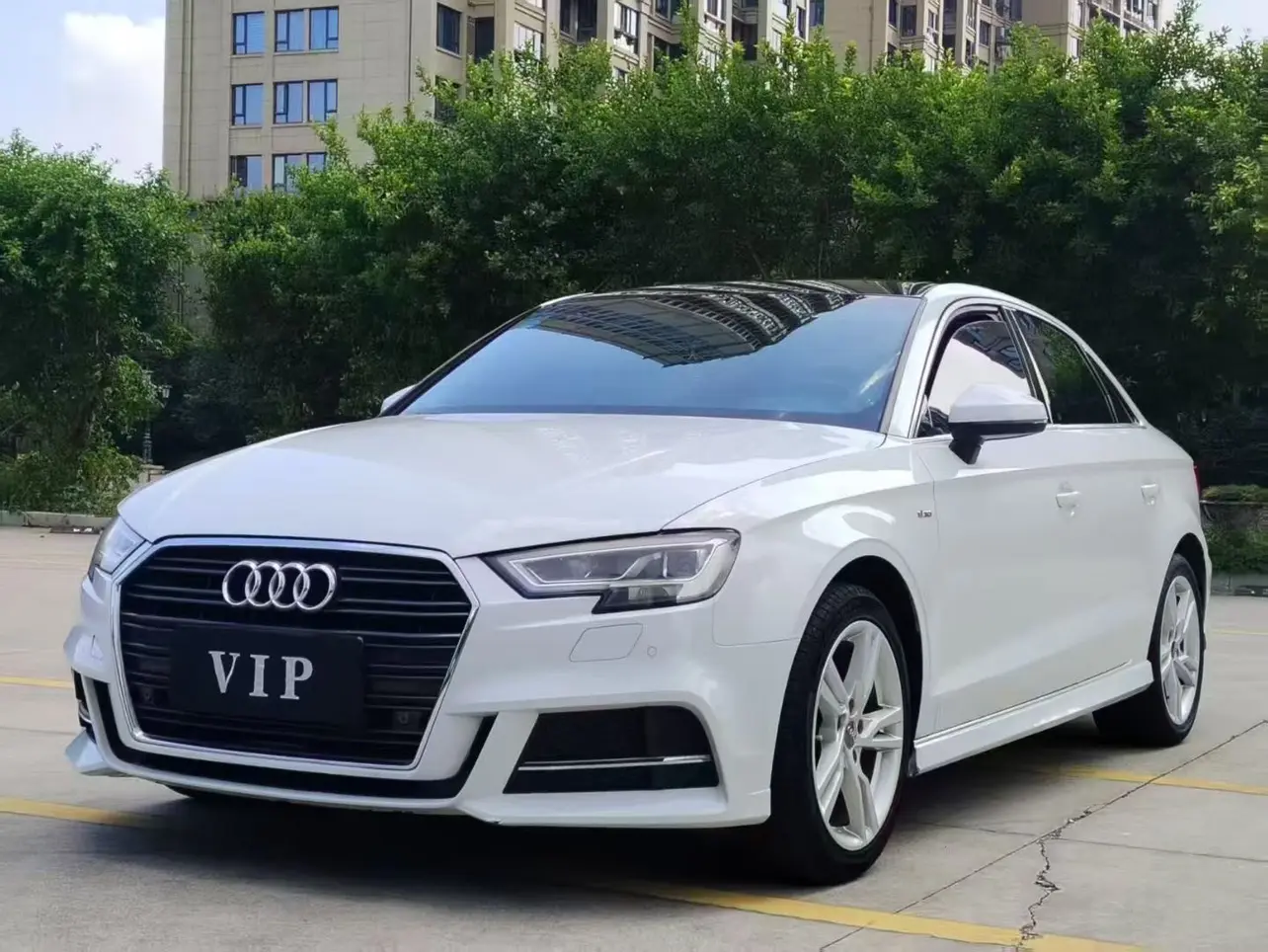 Audi A3  из Китая