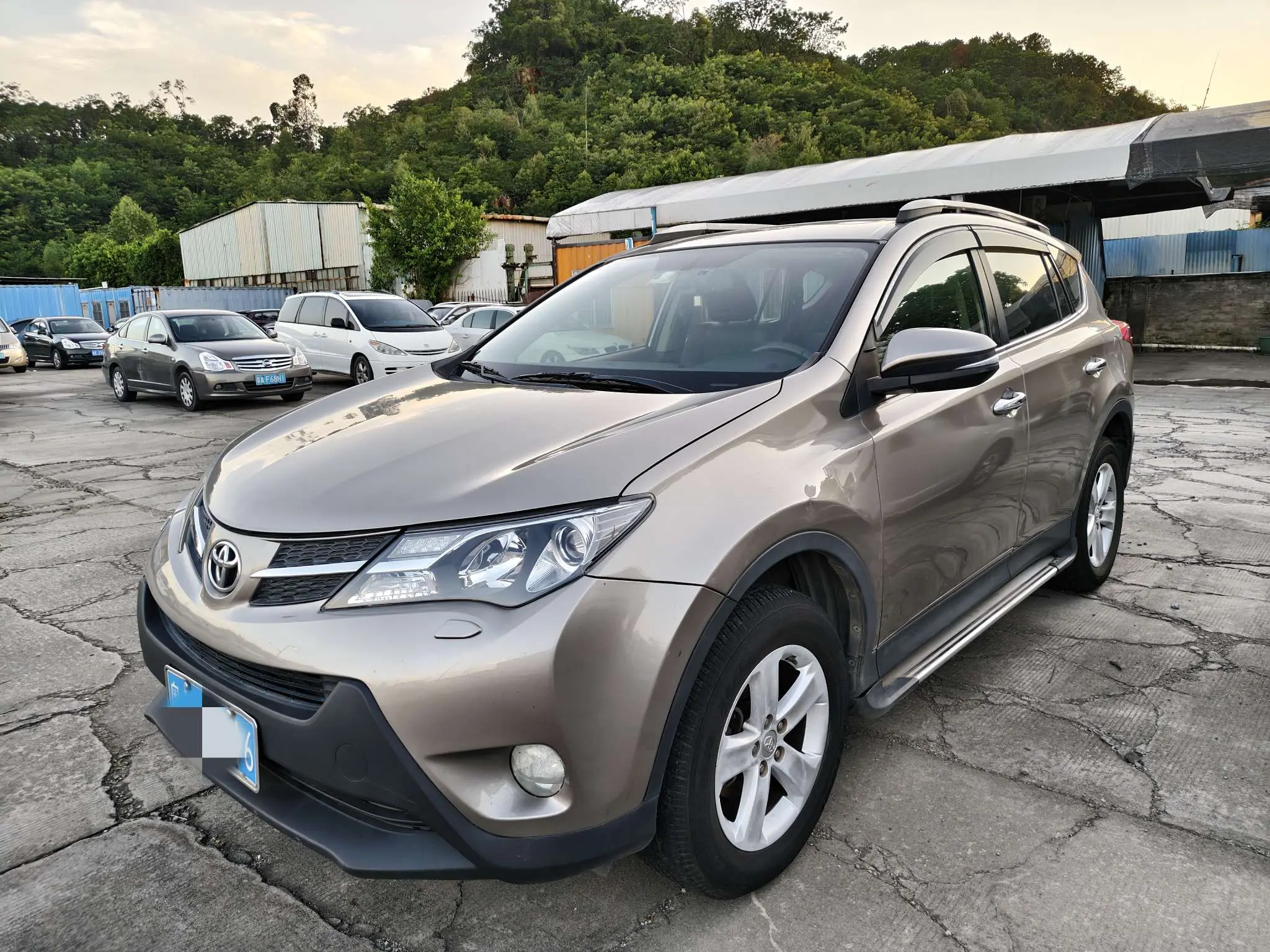 Toyota RAV4  из Китая