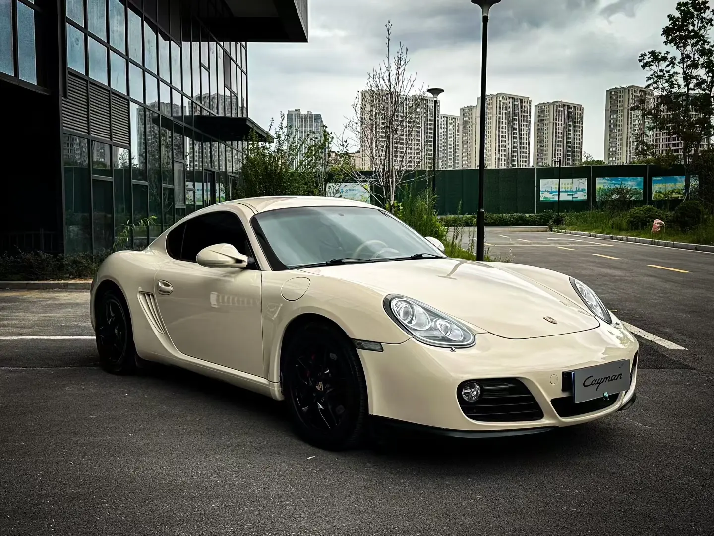 Porsche Cayman