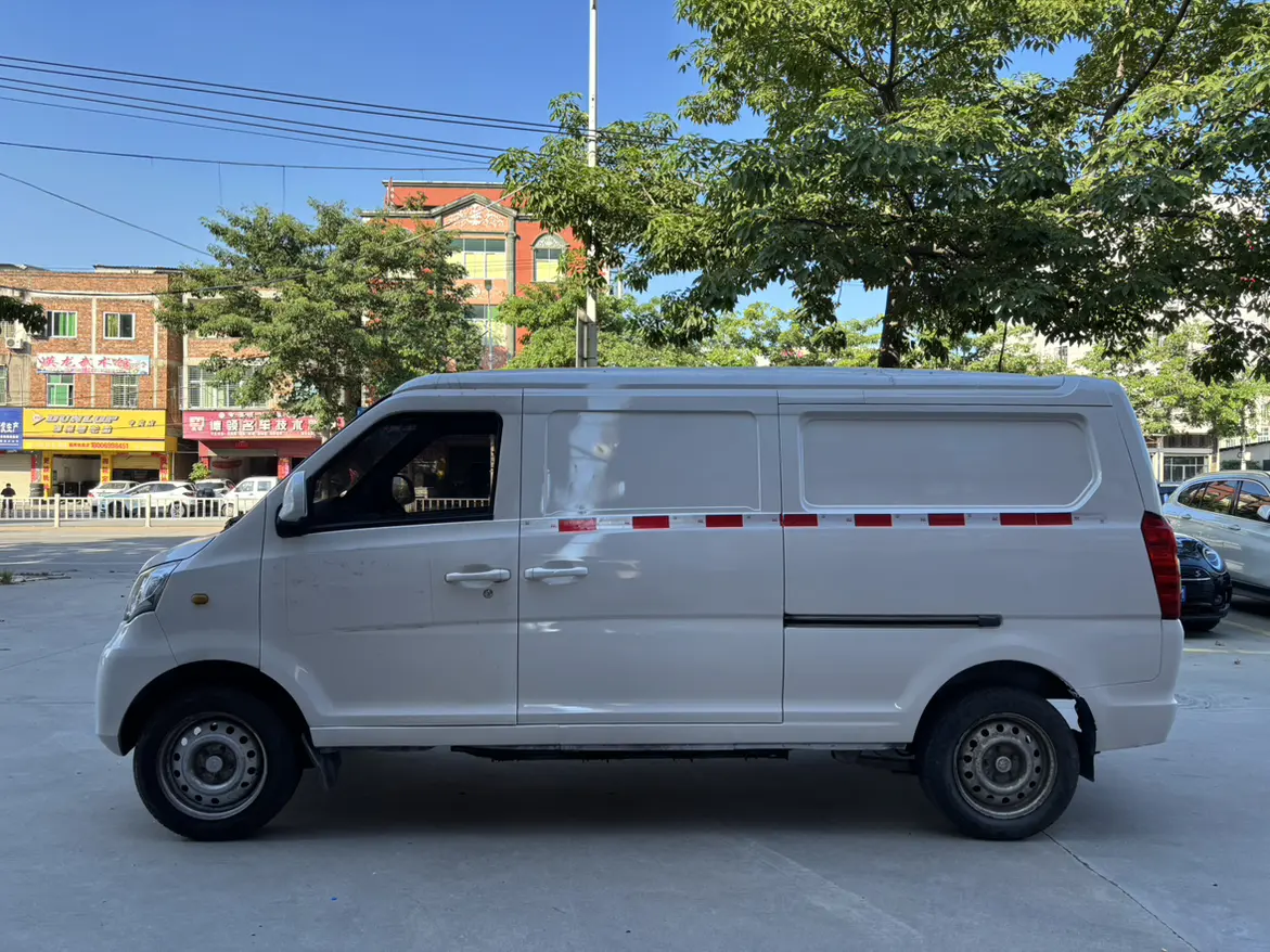 New Longma Automobile Qiteng M70 EV