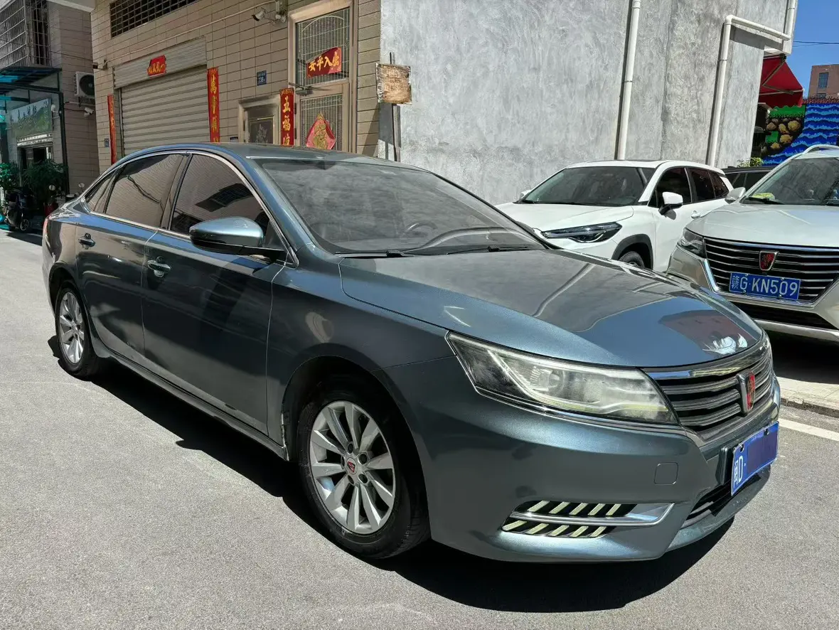 Roewe i6