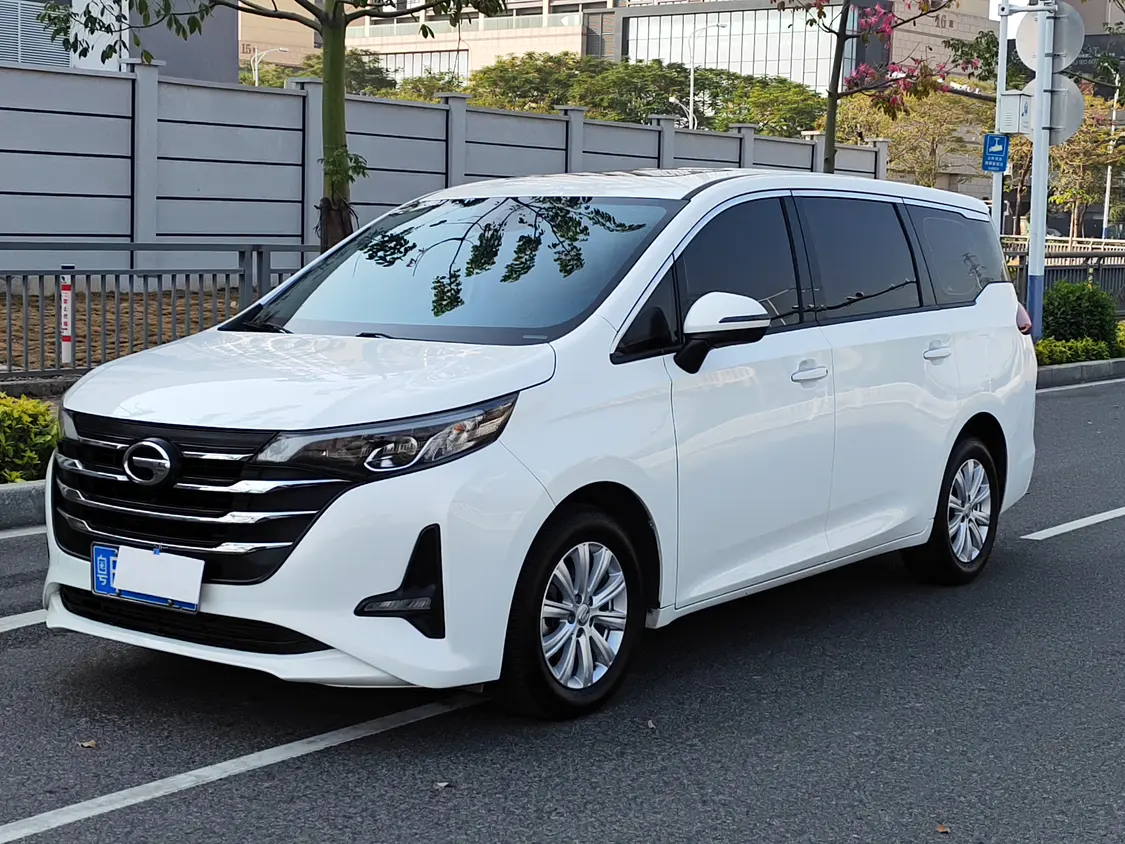 GAC Trumpchi M6  из Китая