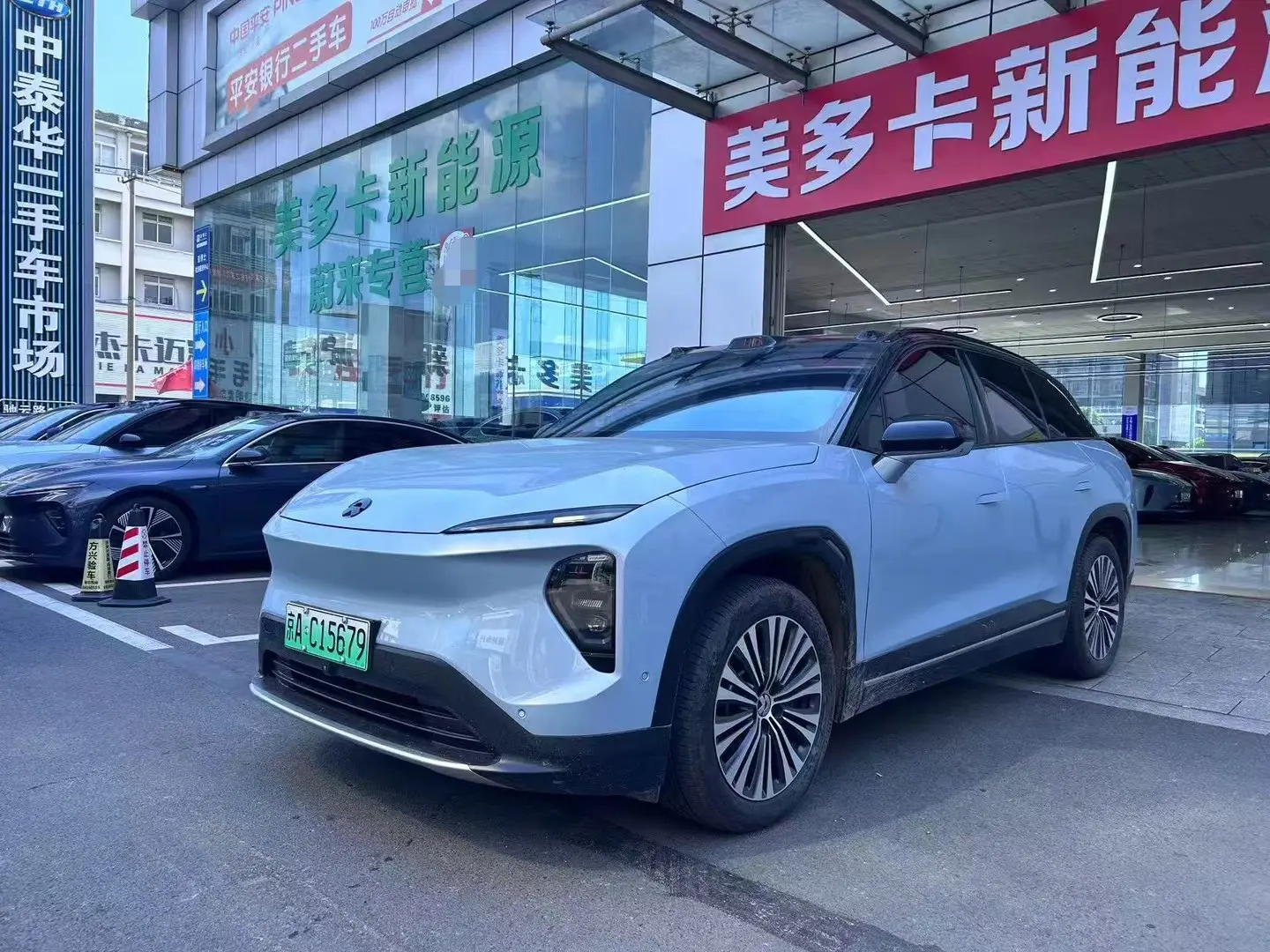 NIO ES7