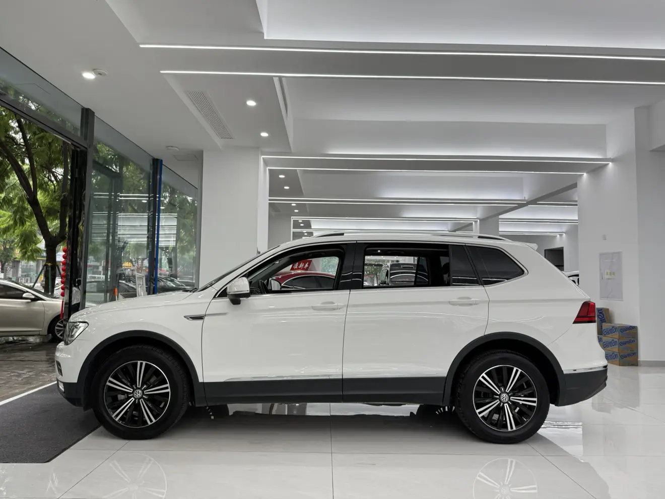 Volkswagen Tiguan L