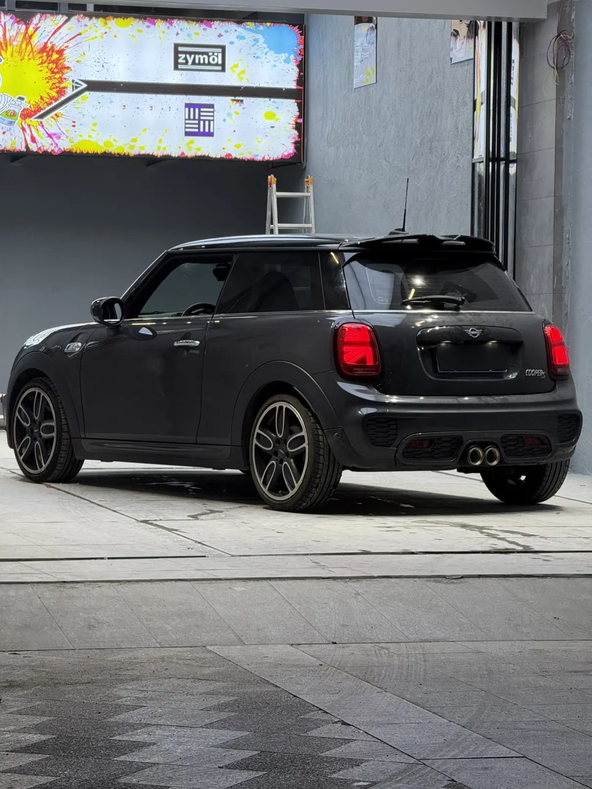 MINI MINI