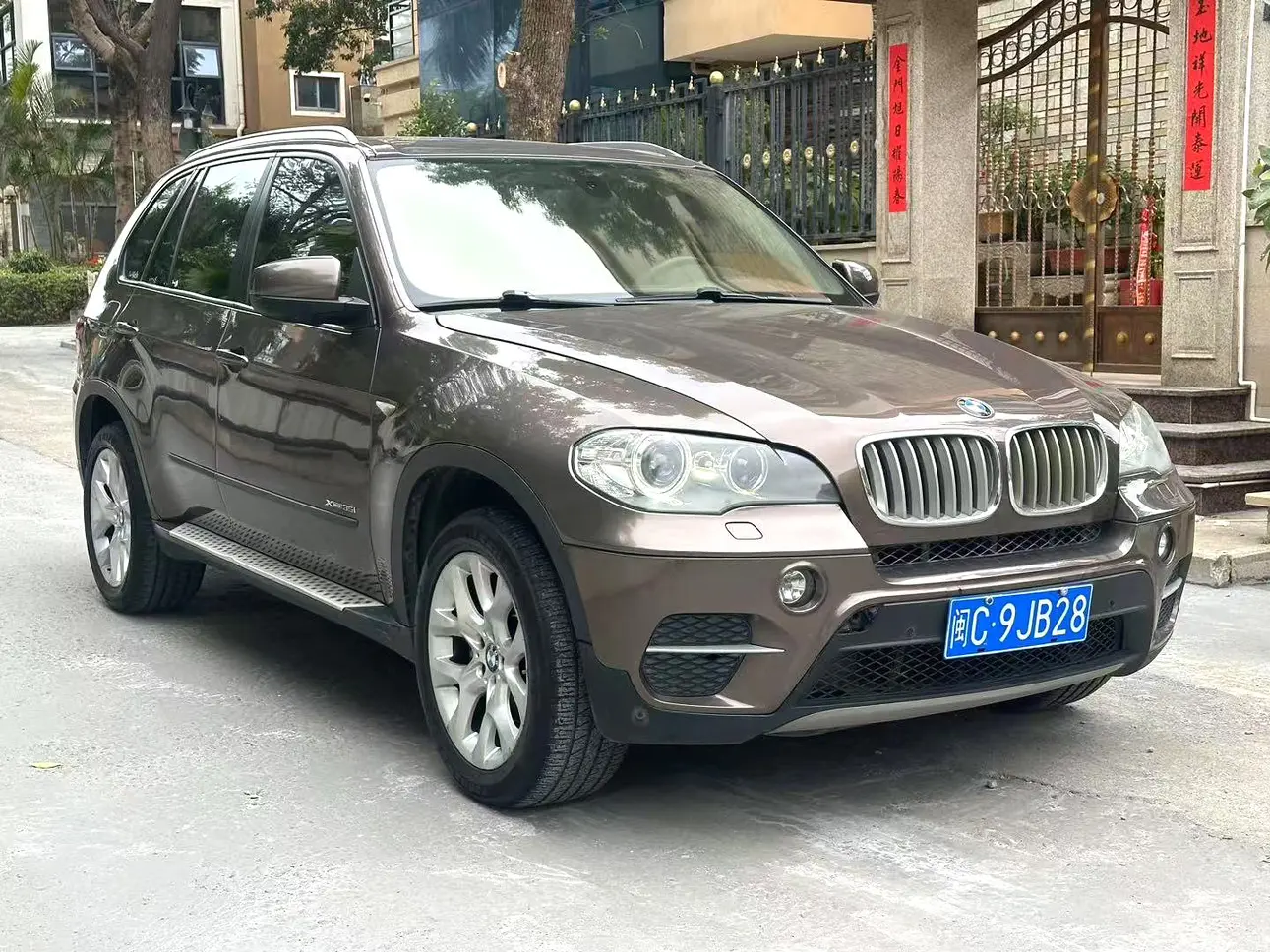 BMW X5 (imported)
