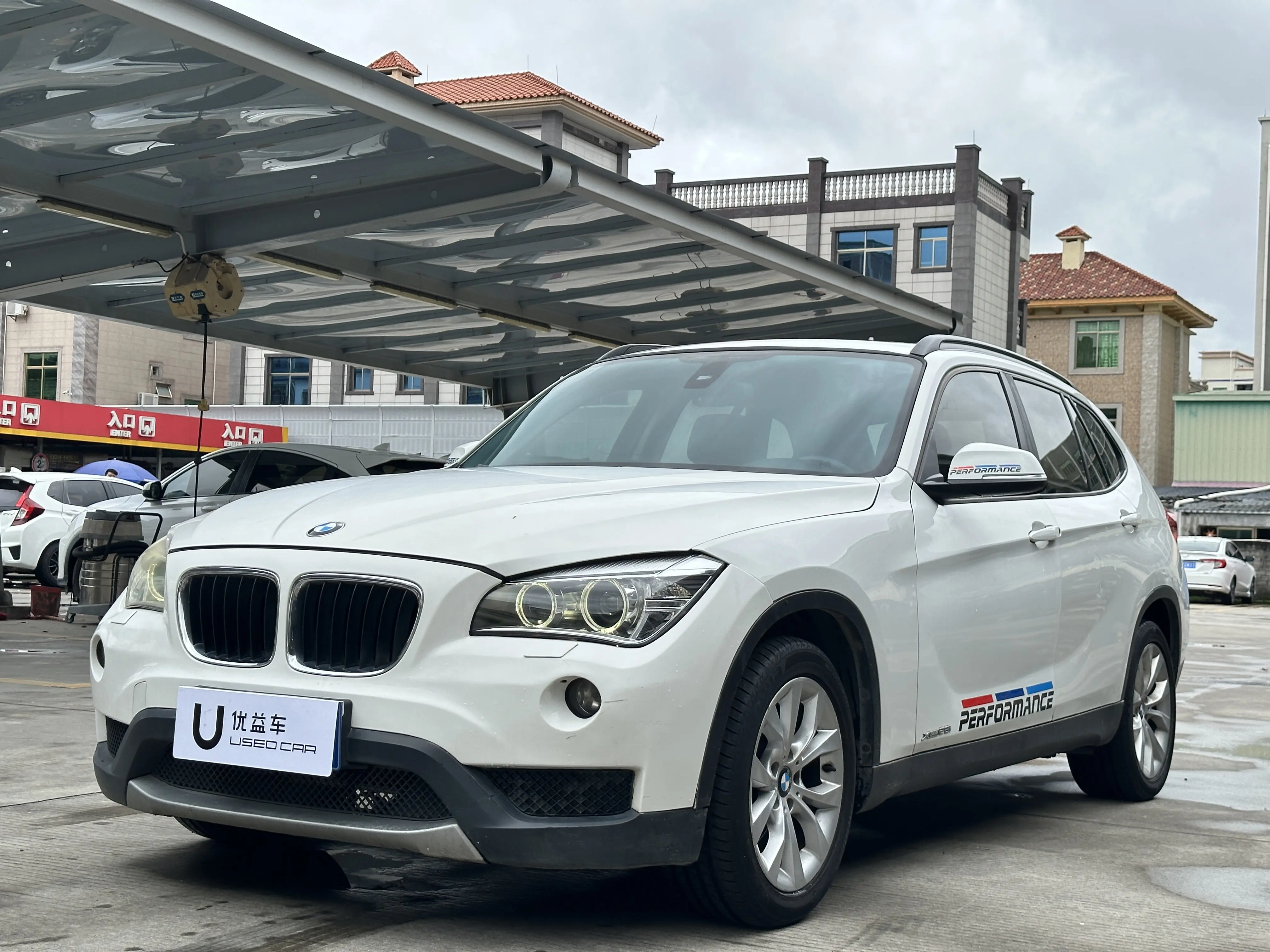 BMW X1  из Китая