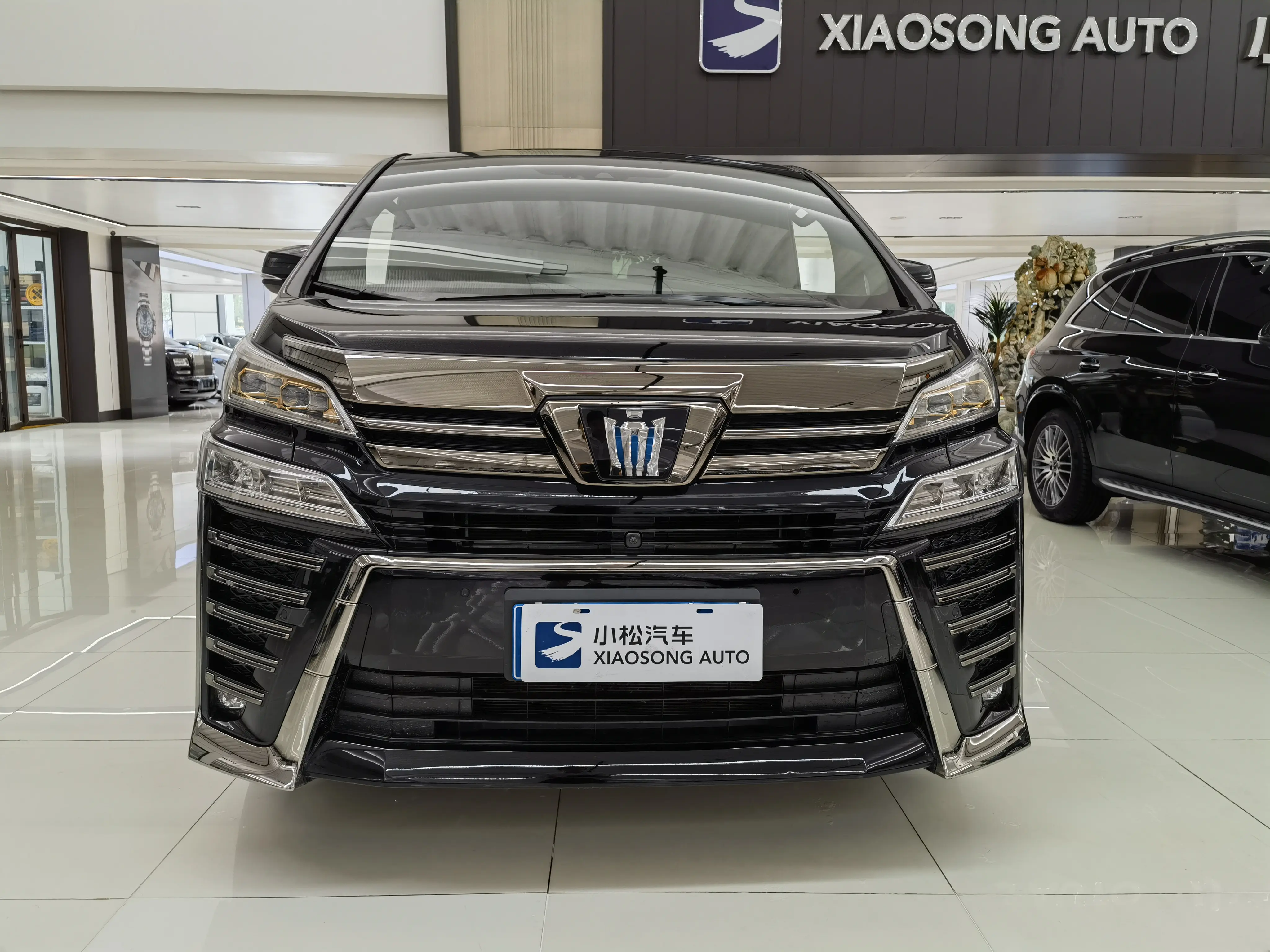 Toyota Crown Wellfire