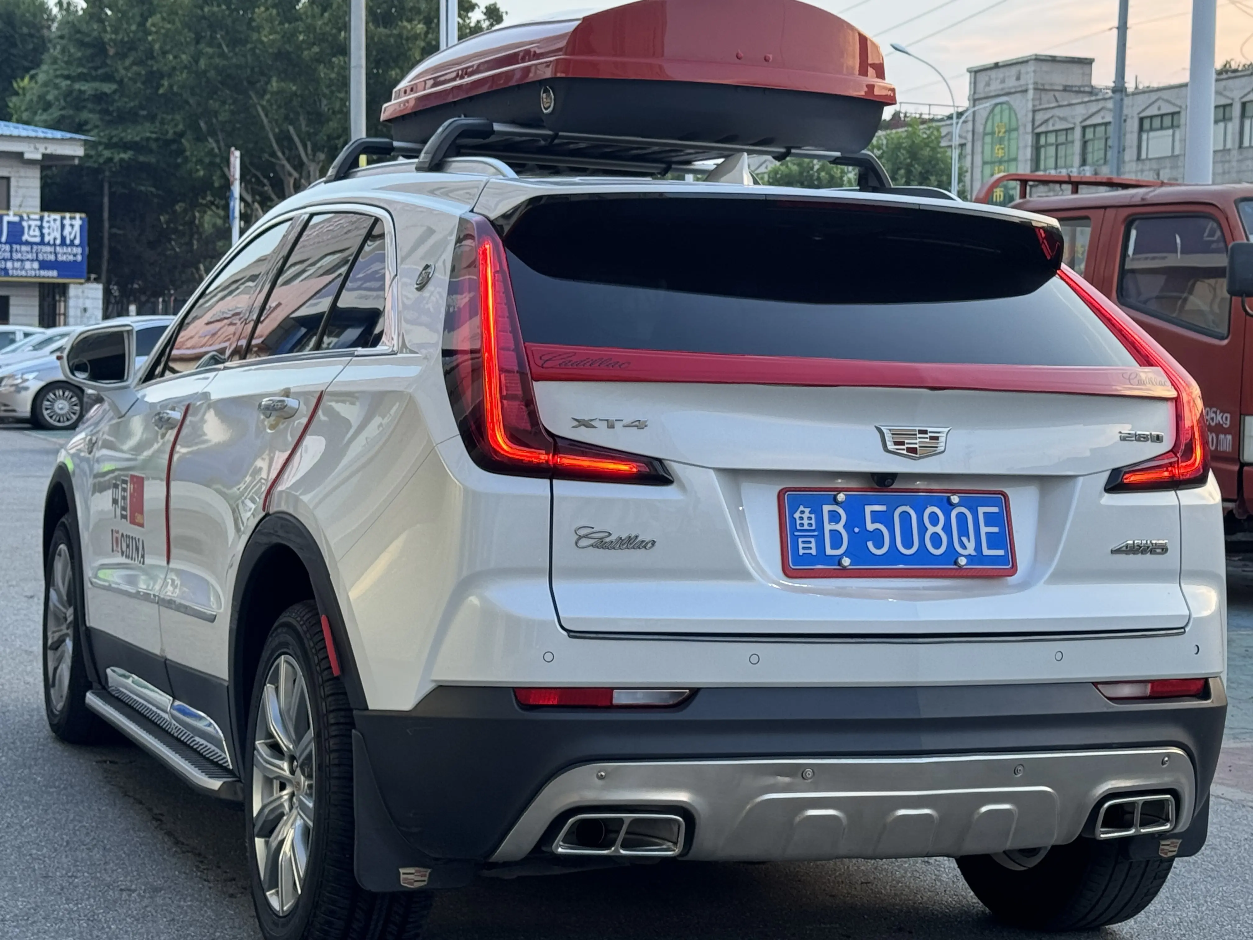 Cadillac XT4