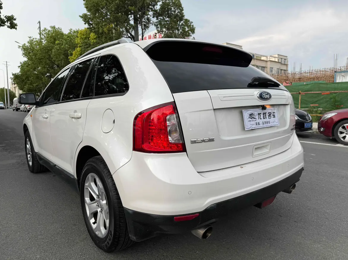 Ford Ruijie (imported)