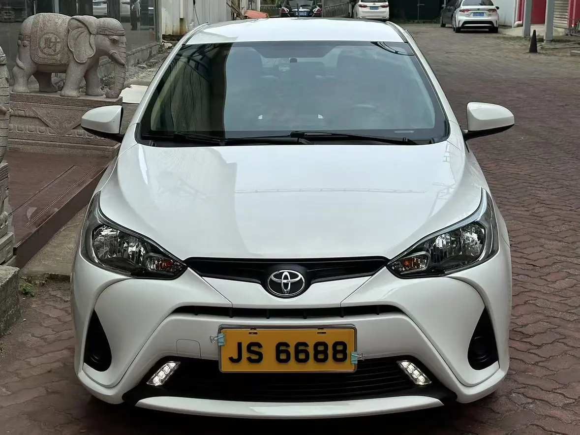 Toyota YARiS L Enjoy
