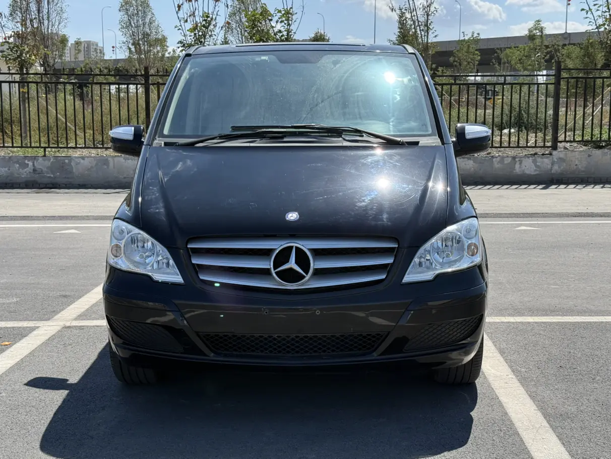 Mercedes-Benz Viano