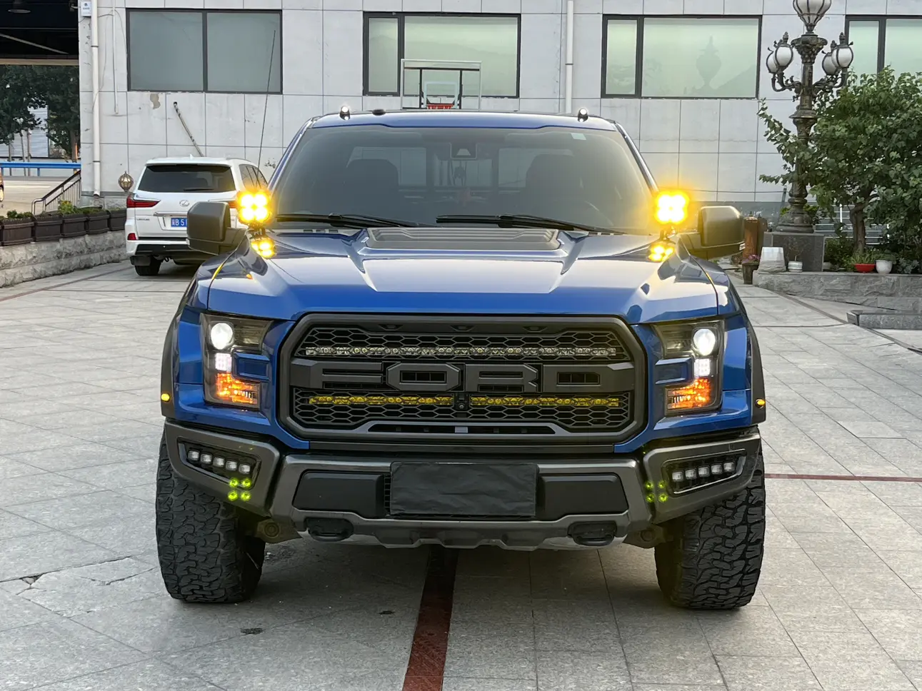 Ford F-150 Raptor