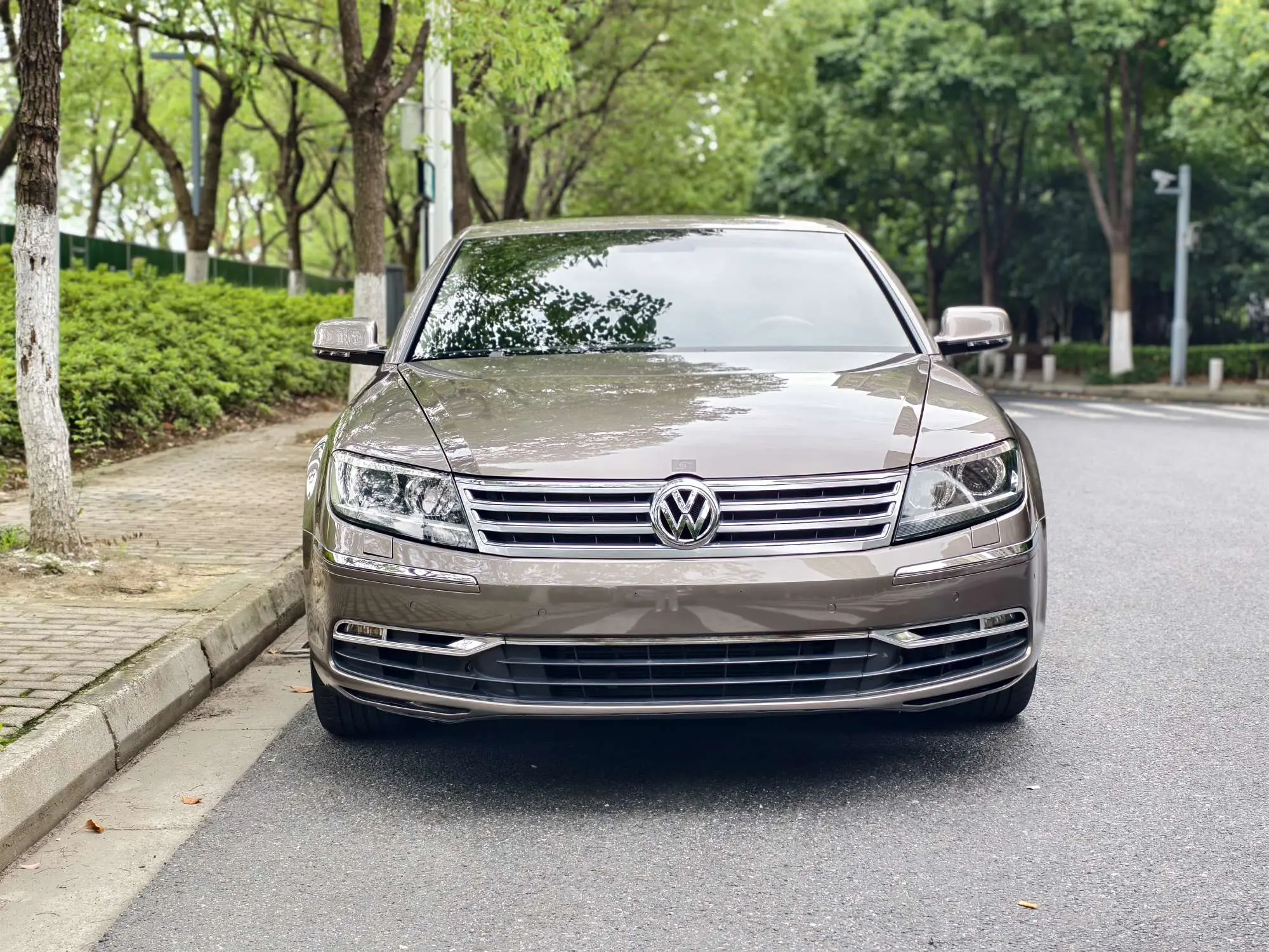 Volkswagen Phaeton