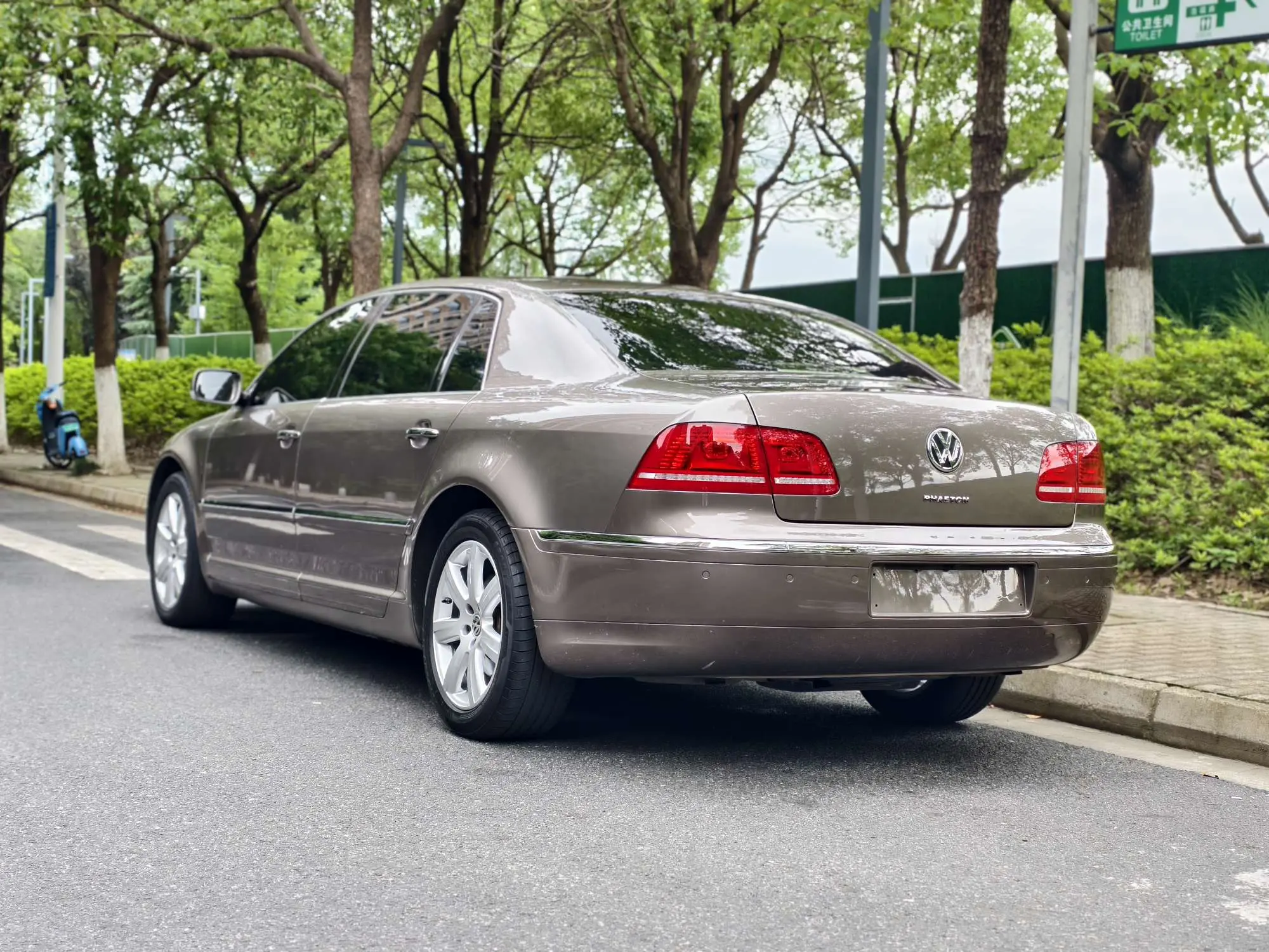 Volkswagen Phaeton