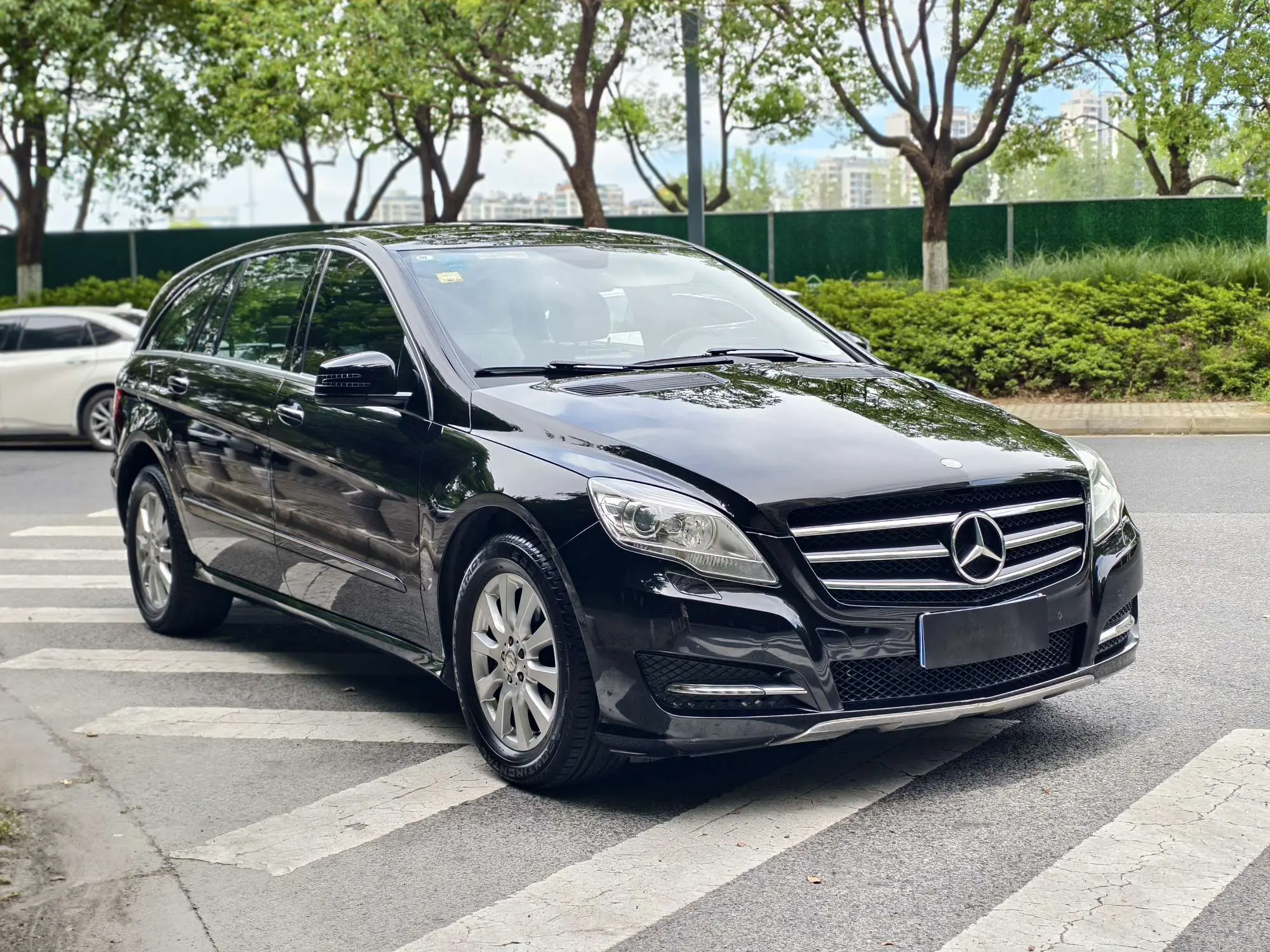 Mercedes-Benz R-Class